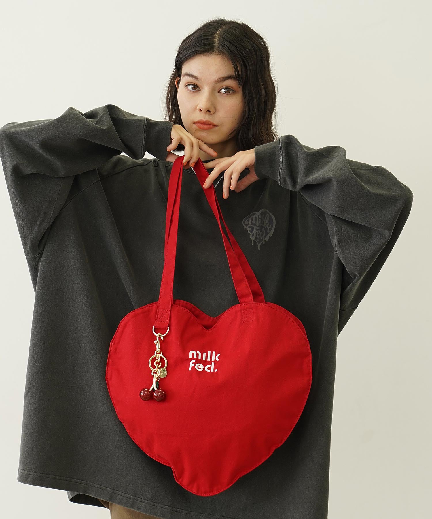 HEART SHAPED TOTE BAG