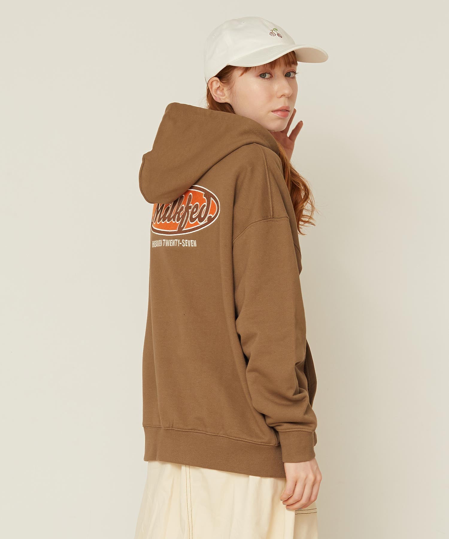 OVAL LOGO EMBROIDERY SWEAT HOODIE