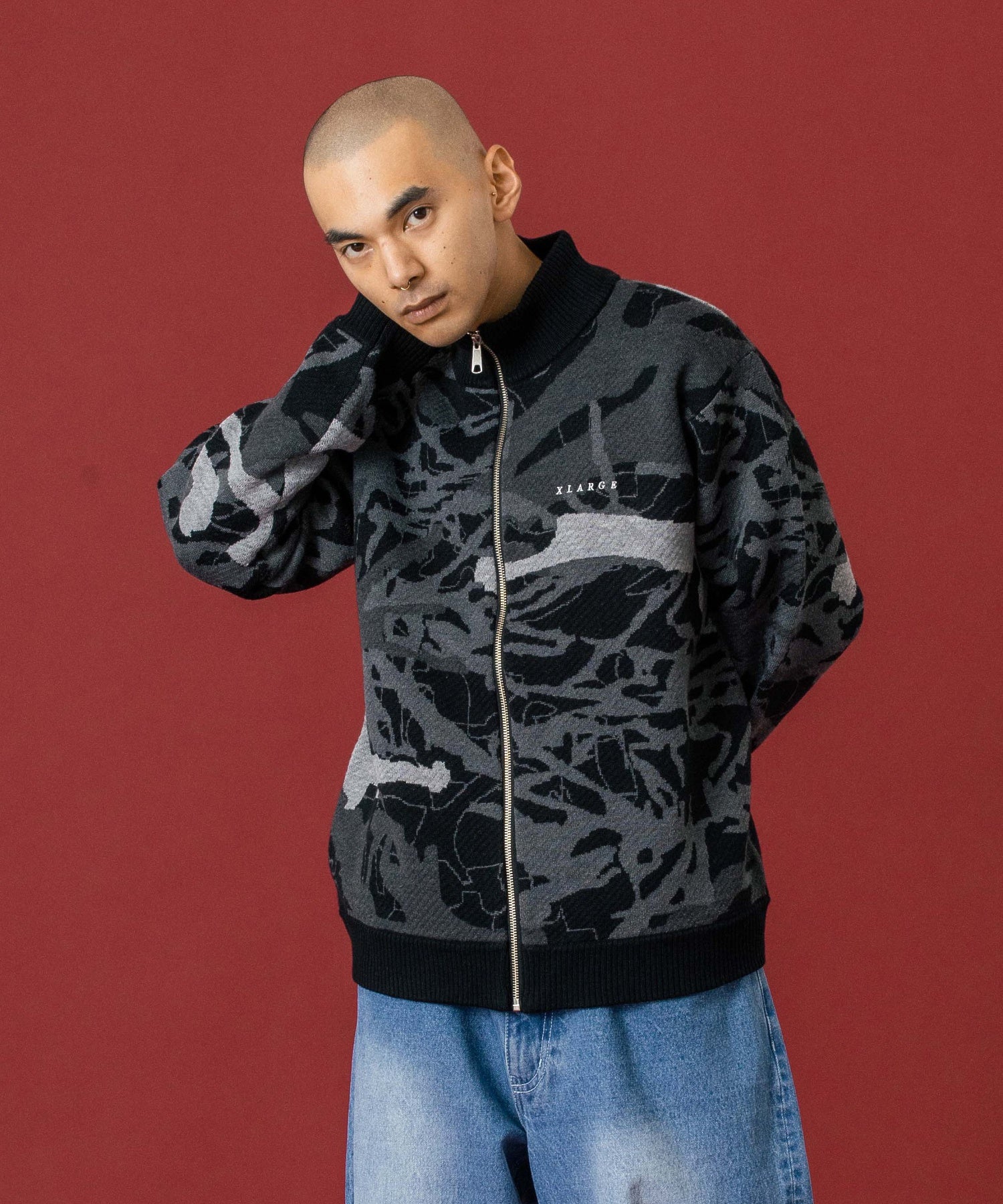 MODEL 身長172cm / 着用サイズ：Lサイズ