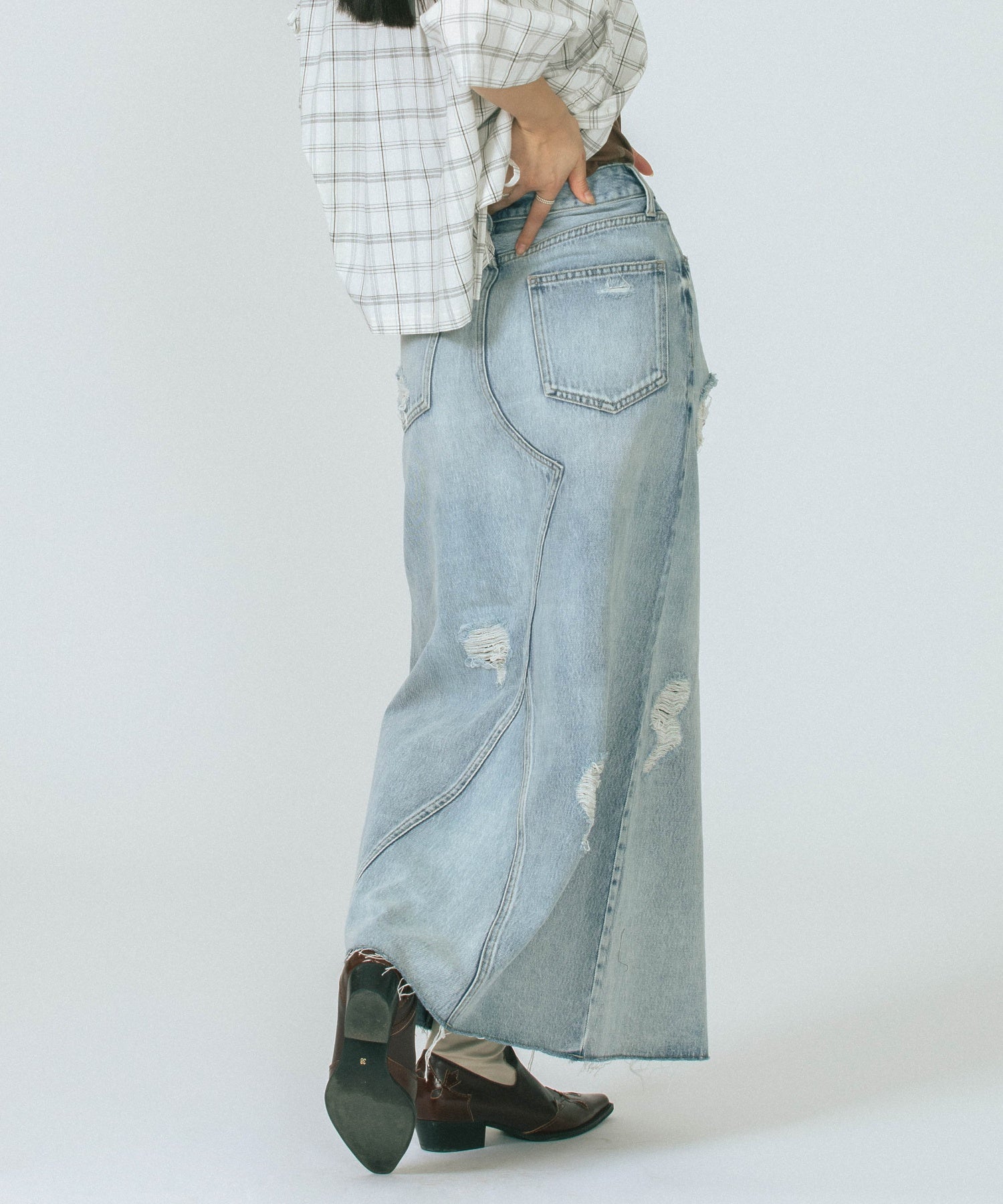 DAMEGE DENIM SKIRT
