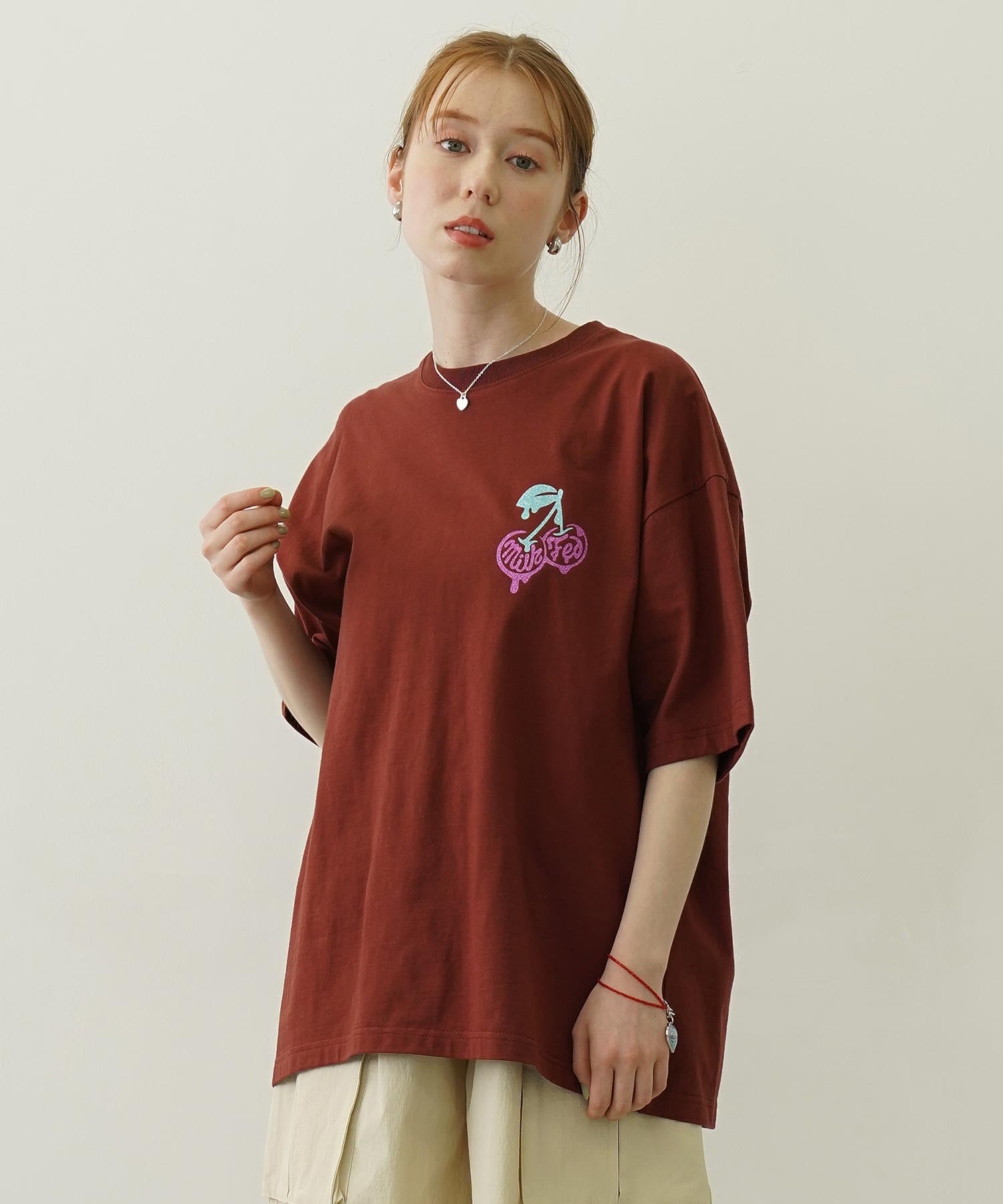 GLITTER MELTY CHERRIES S/S TEE