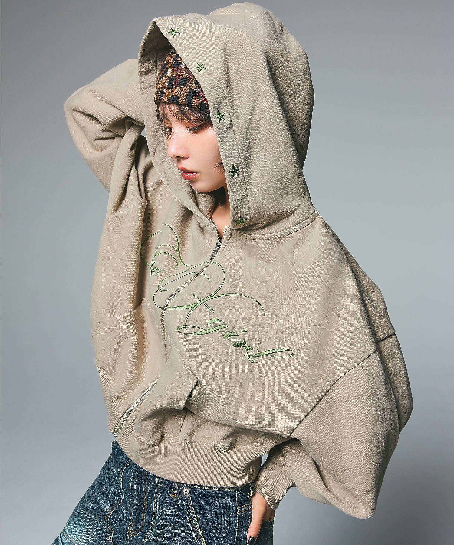 PENCIL SCRIPT LOGO EMBROIDERED ZIP UP SWEAT HOODIE