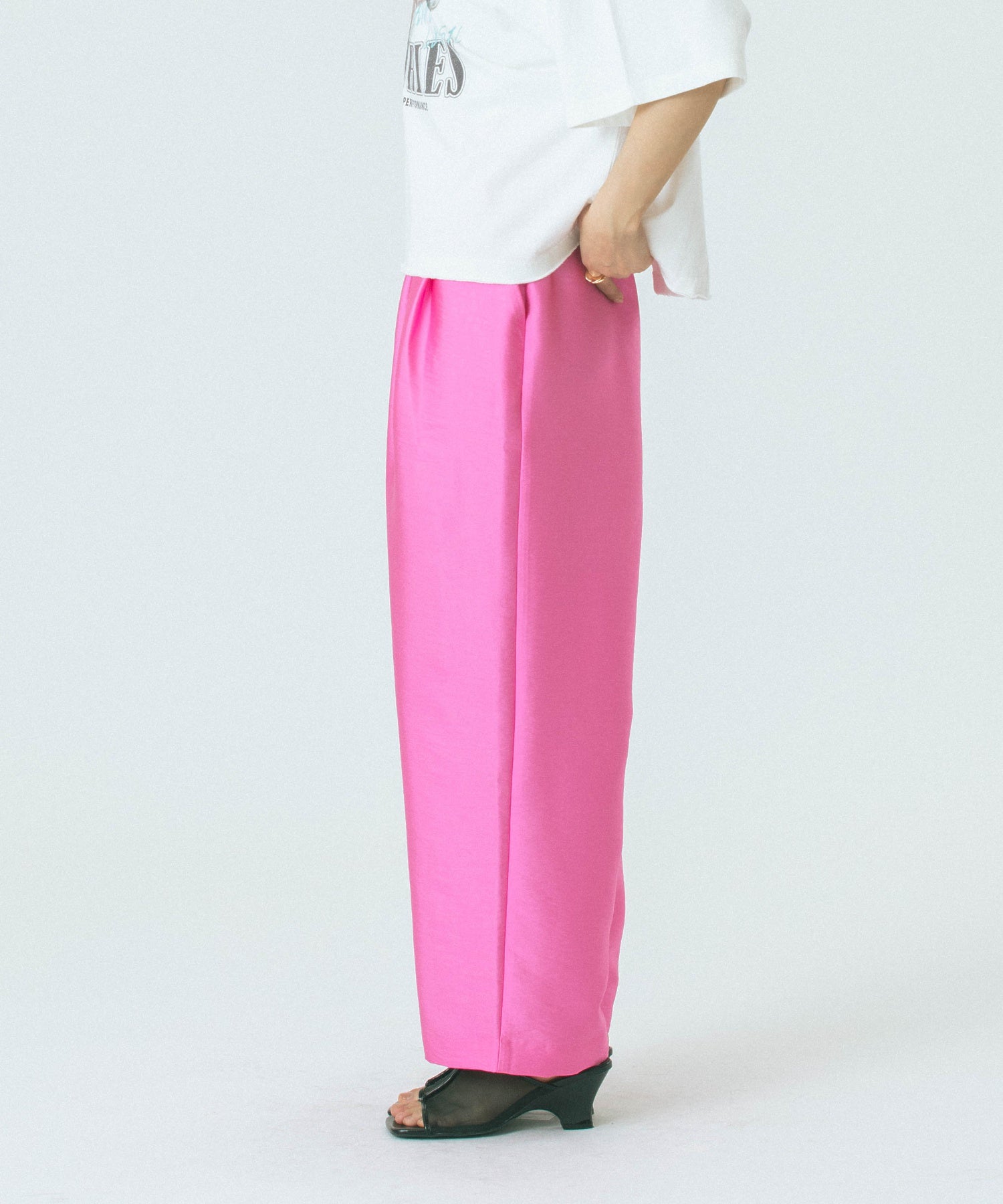 【WEB・一部店舗限定】EASY PANTS