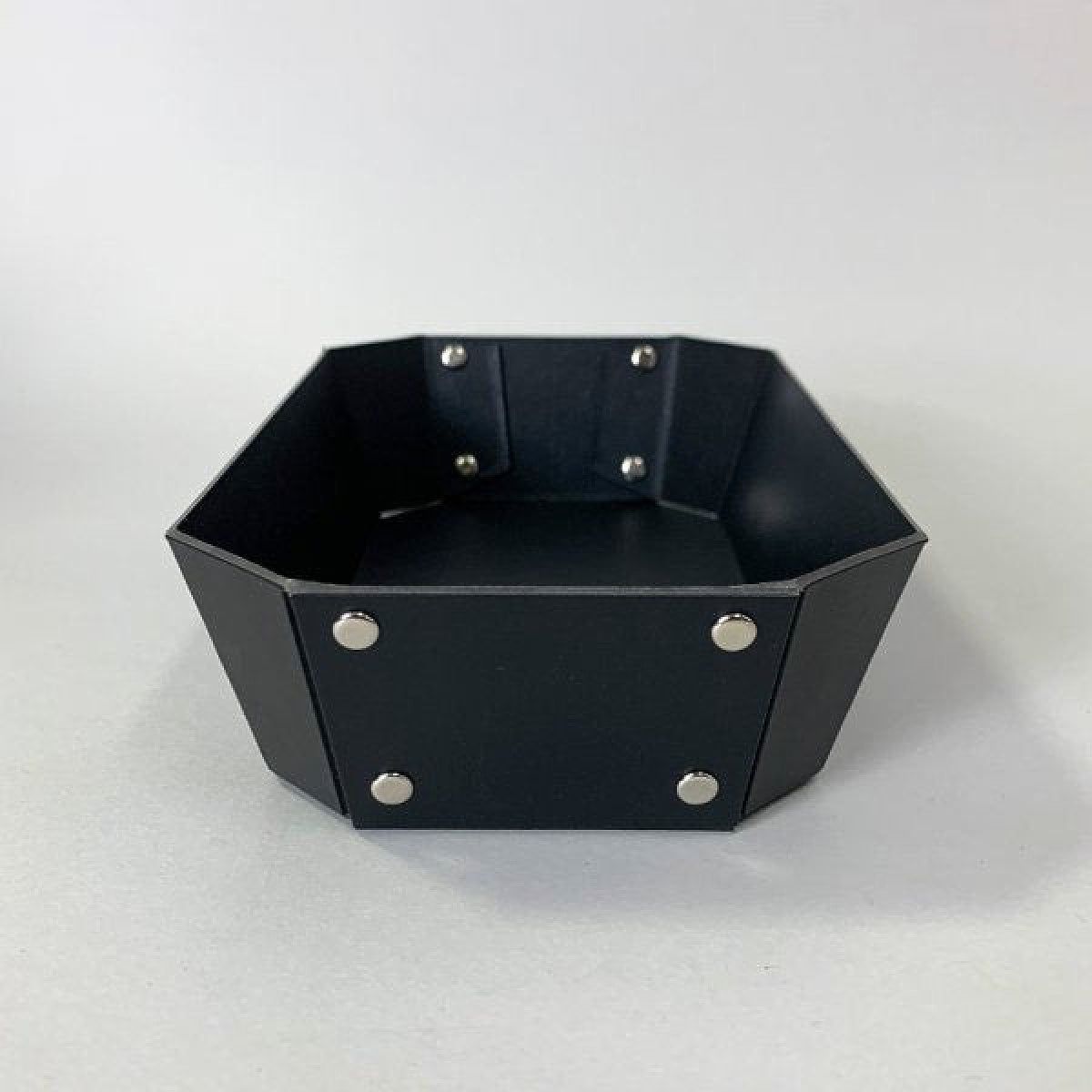 8_TRAY S