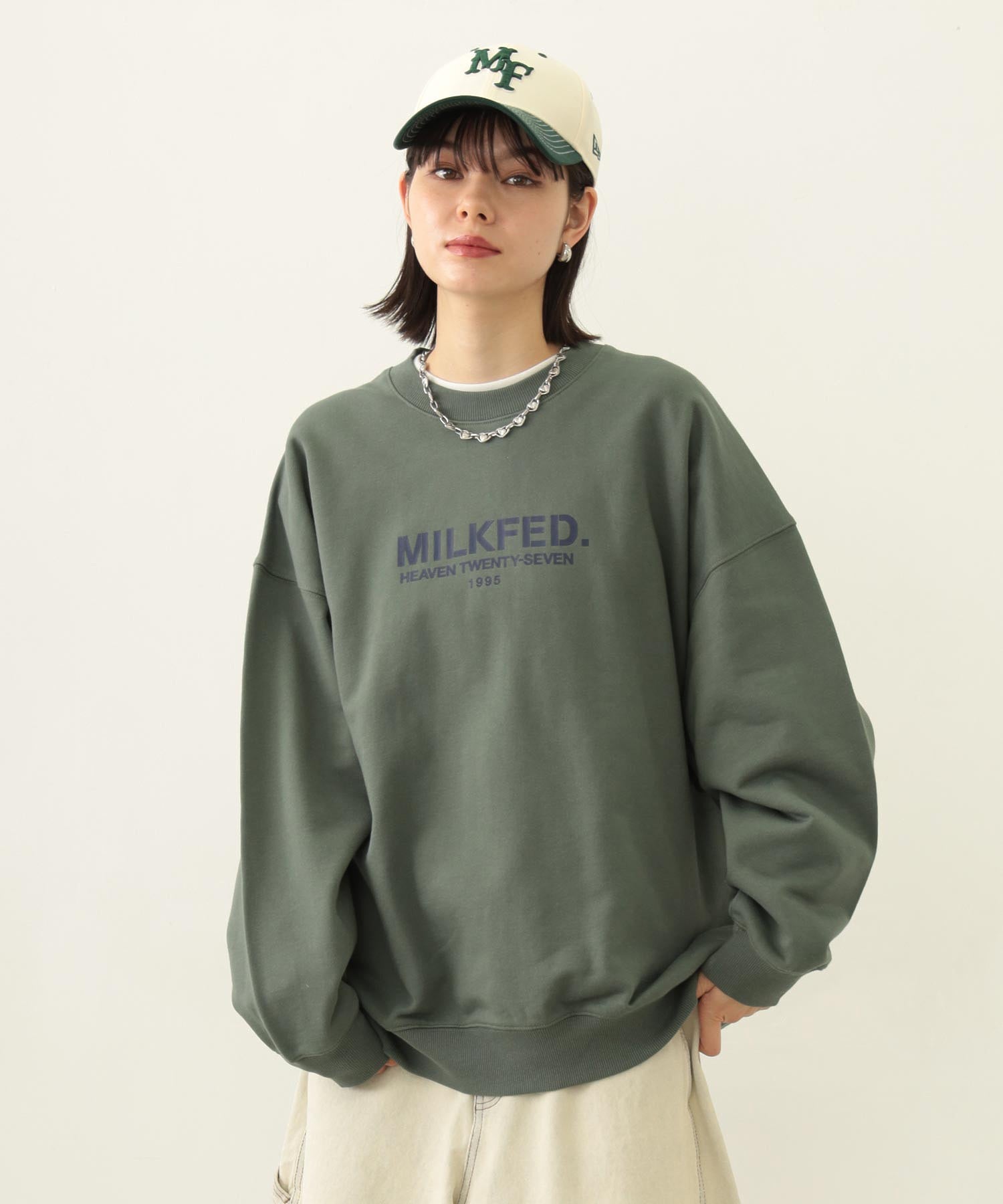 STENCIL LOGO WIDE CREW SWEAT TOP