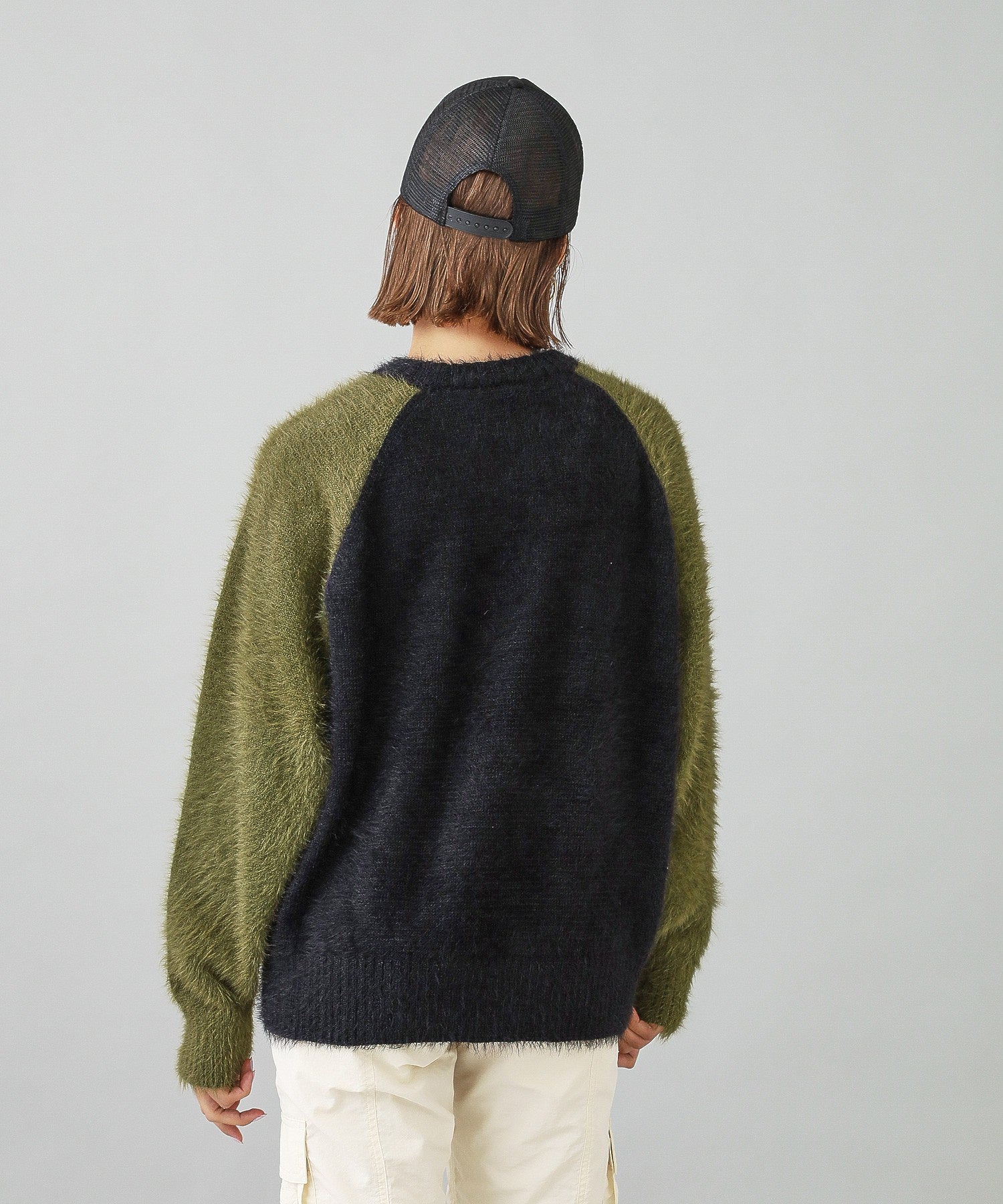 SHAGGY KNIT RAGLAN SLEEVE TOP