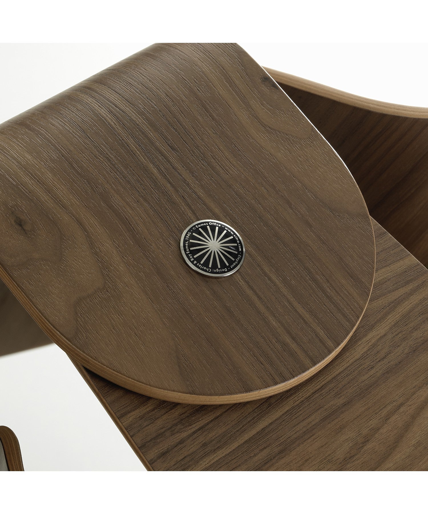 Vitra Eames Elephant Plywood Walnut