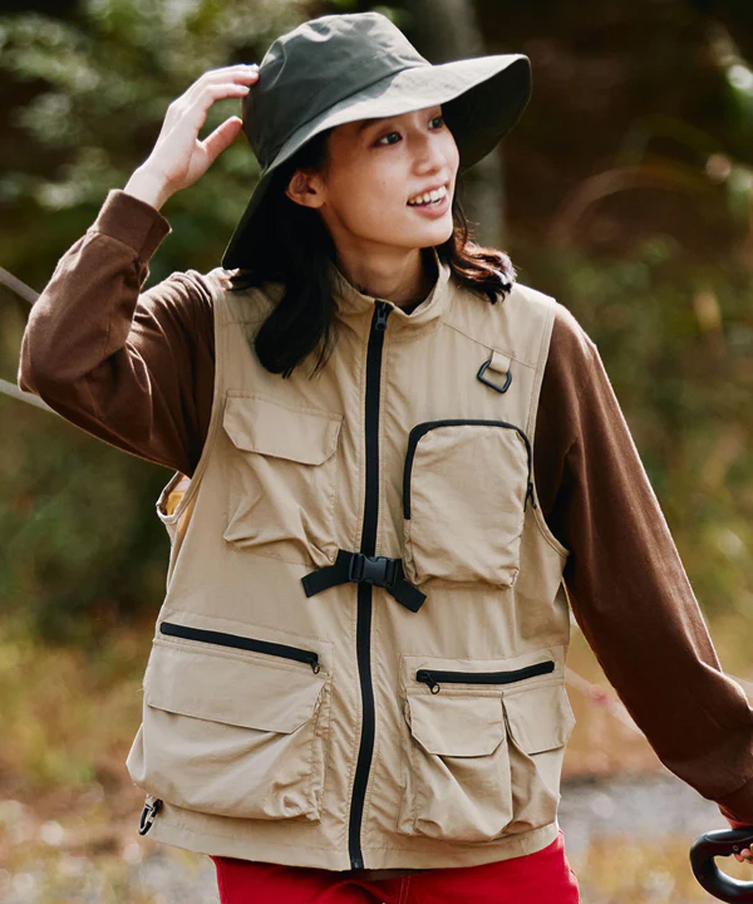 【KiU】AIR-CONDITIONED MULTIFUNCTIONAL VEST