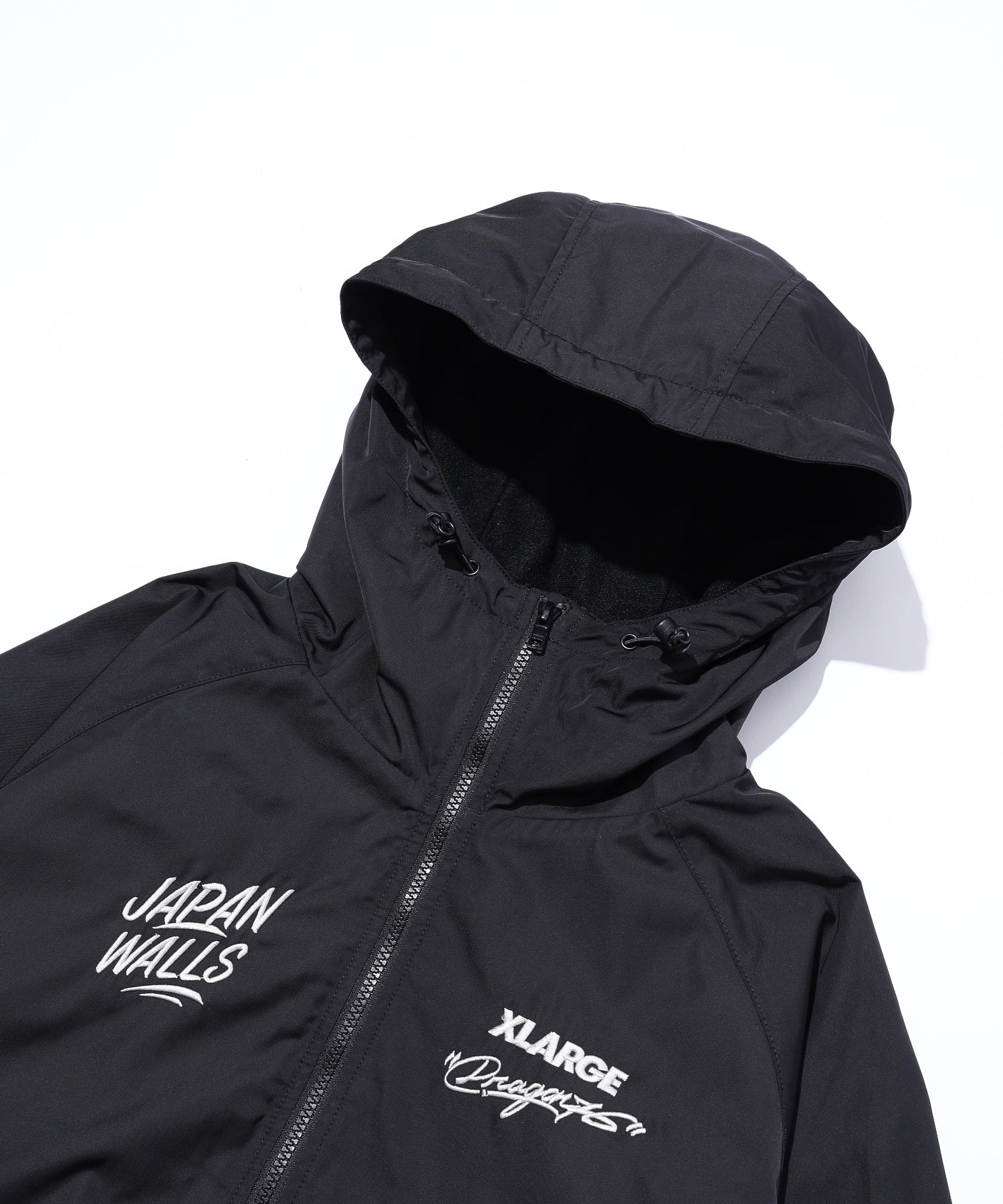 XLARGE x Dragon76 x JAPAN WALLS HOODED JACKET calif-ART