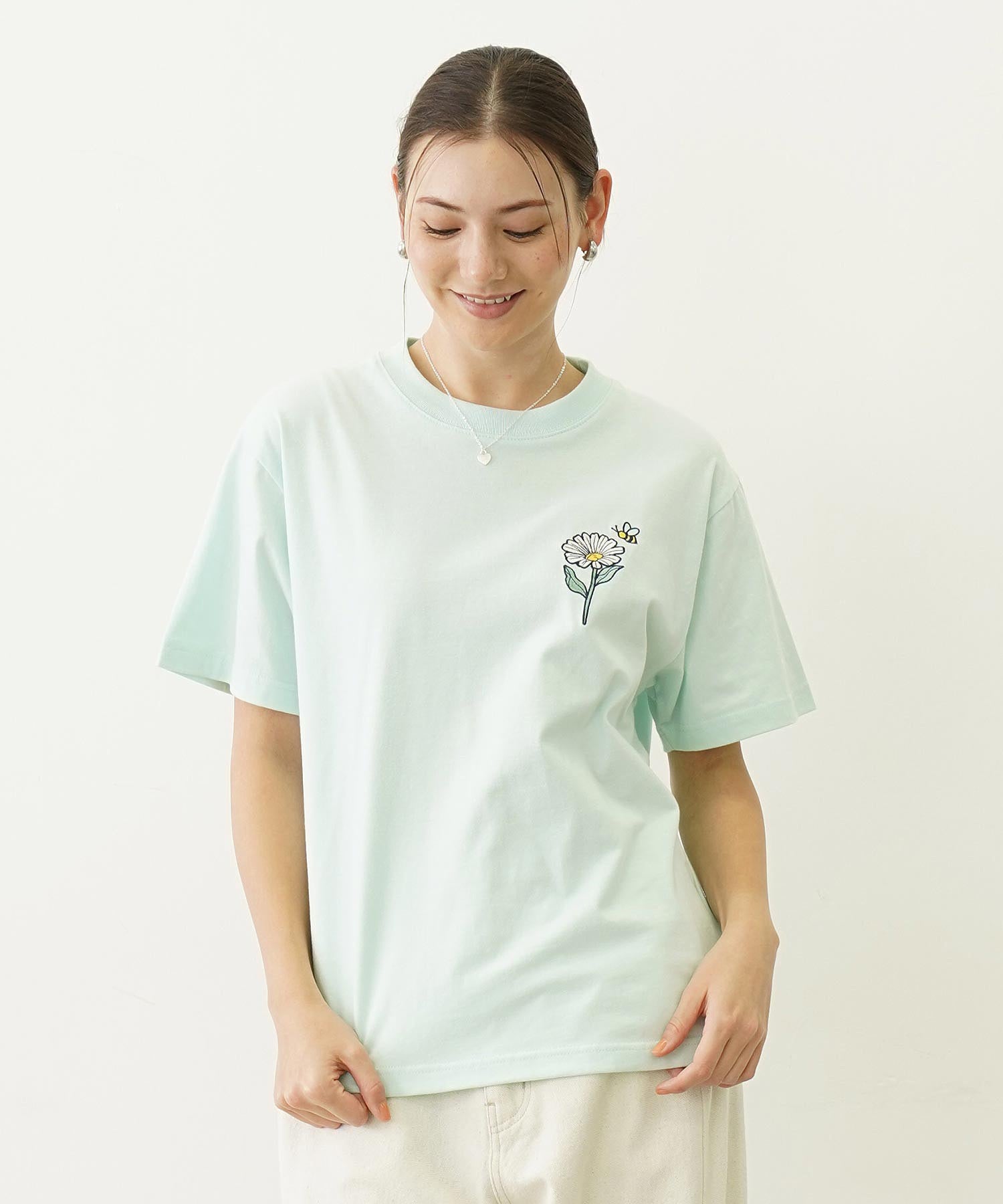 DAISY AND BEES BASIC S/S TEE