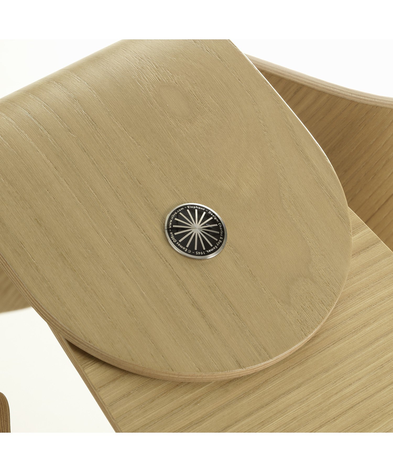 Vitra Eames Elephant Plywood Chestnut
