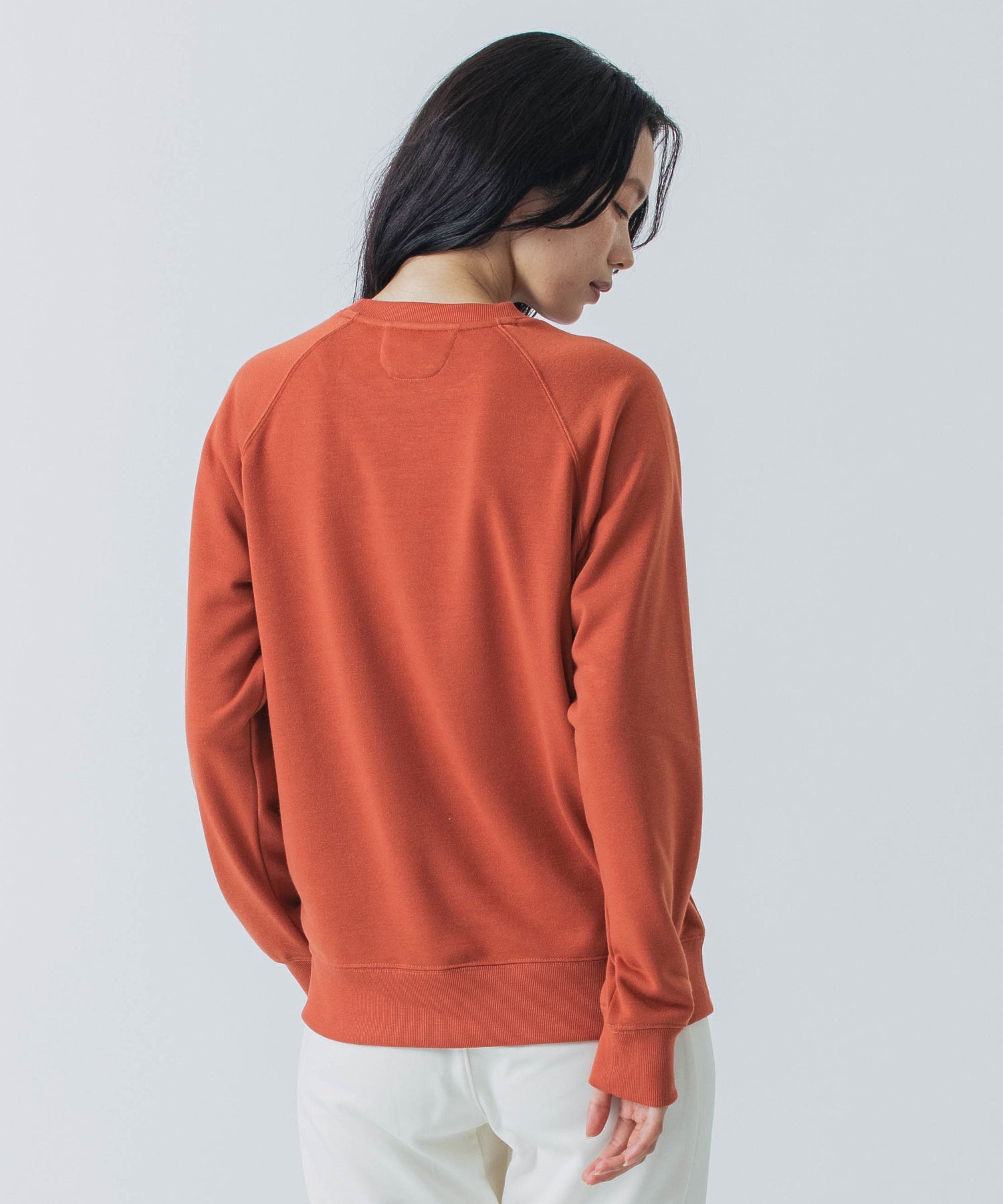 CREWNECK SWEATSHIRT