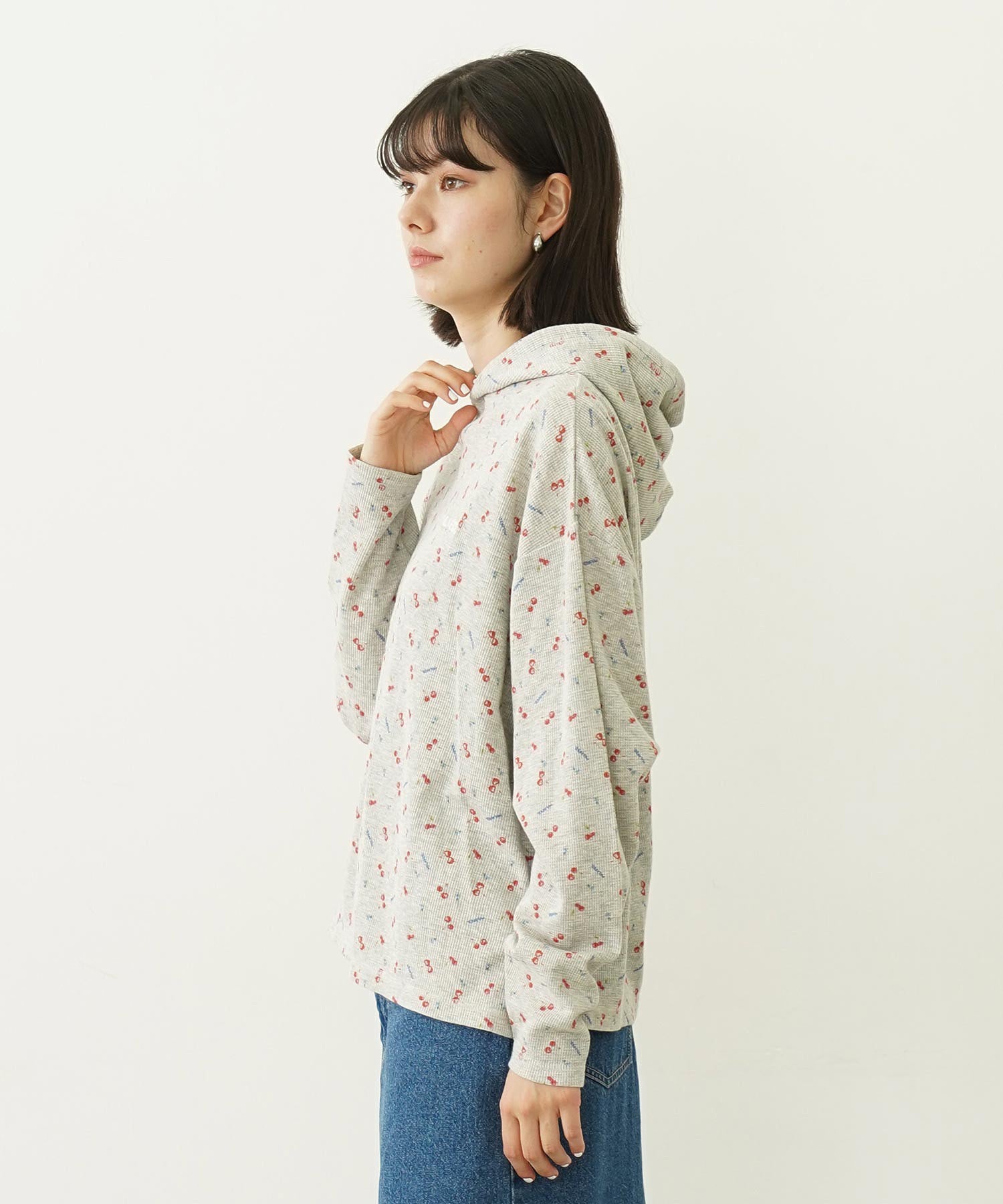 CHERRY PATTERN WAFFLE HOODIE TOP