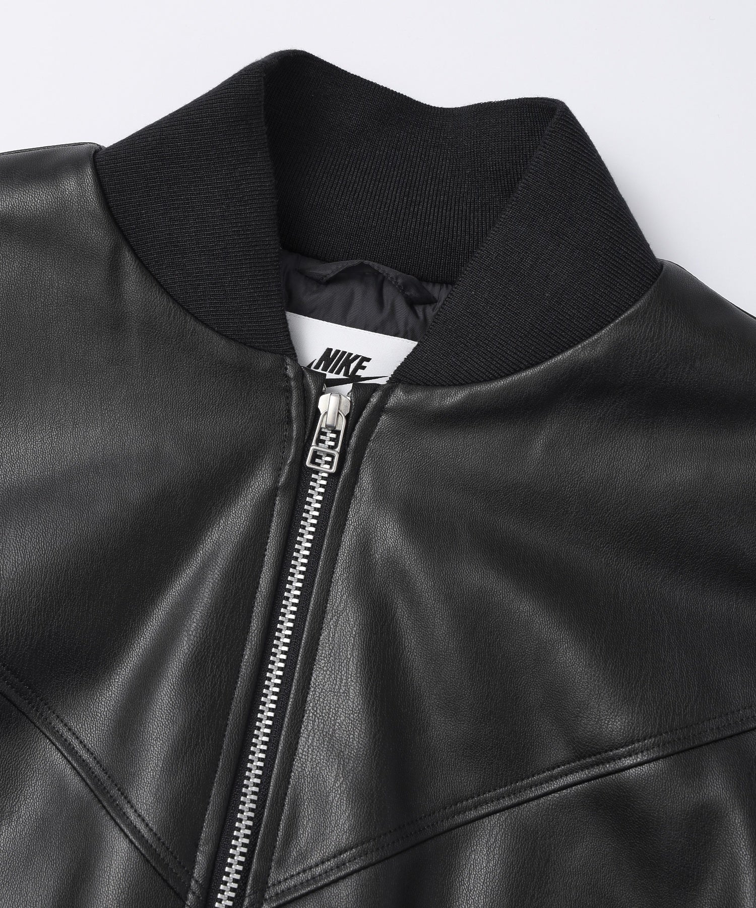 NIKE/ナイキ/W AS W NK TF PLEATHER BOMBER JKT IF5904