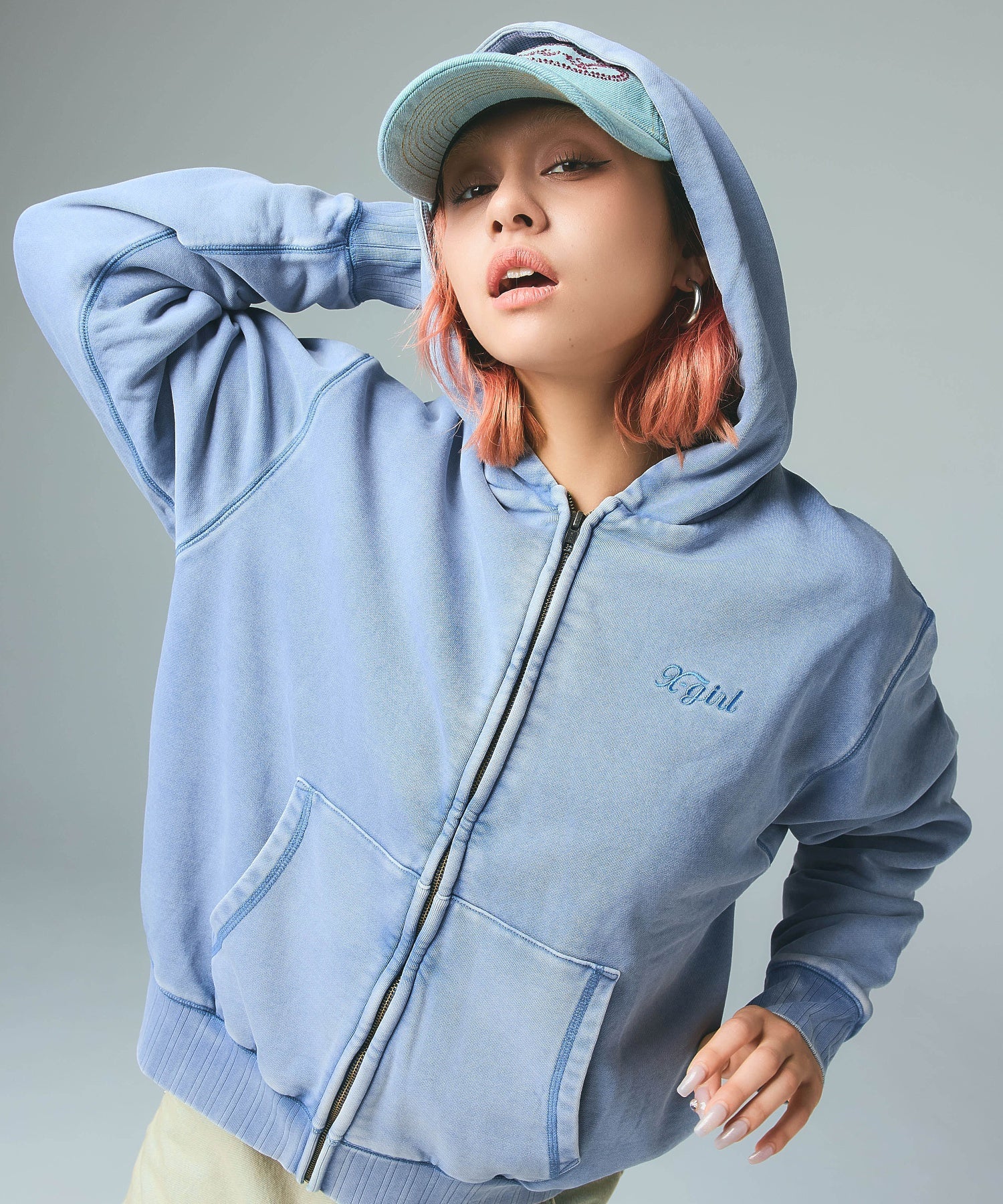 BLEACHED LOGO PATCH ZIP UP SWEAT HOODIE