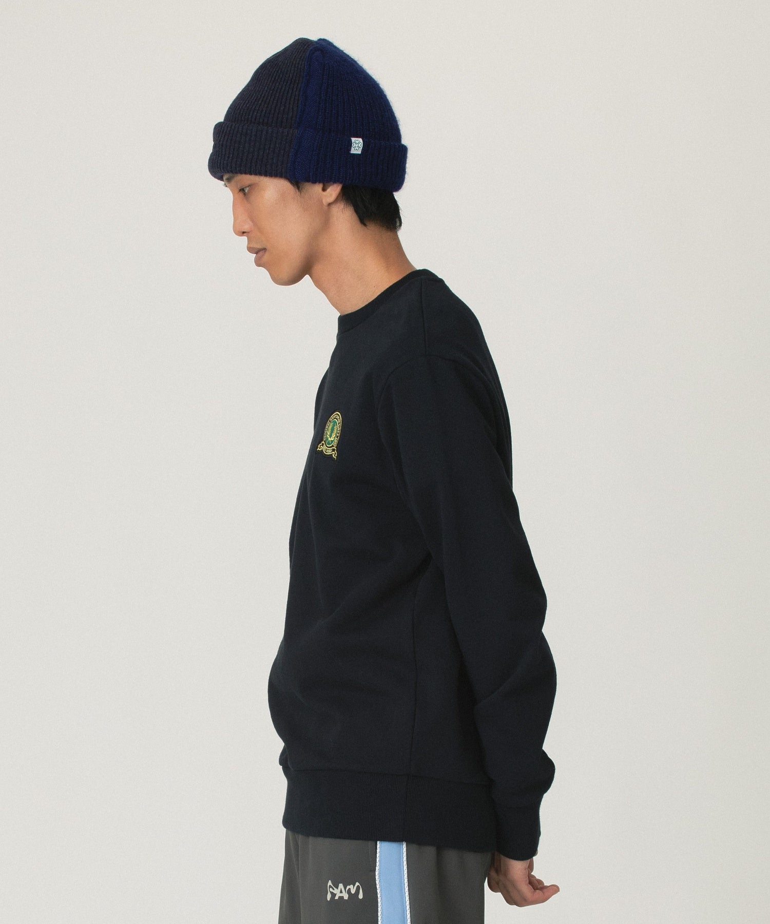 FRED PERRY/フレッドペリー/TENNIS BADGE SWEATSHIRT M1751