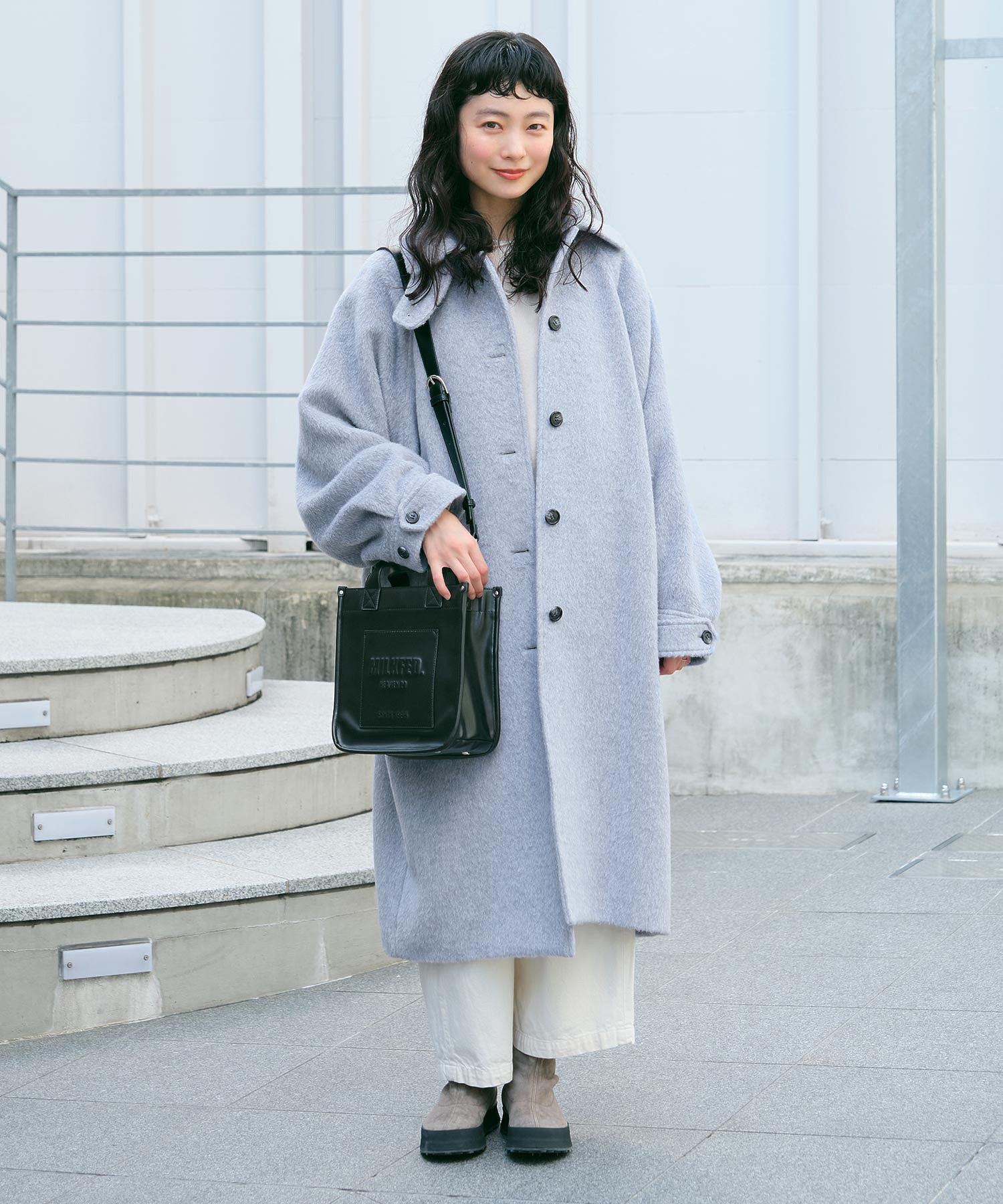 VOLUME SLEEVE LONG COAT