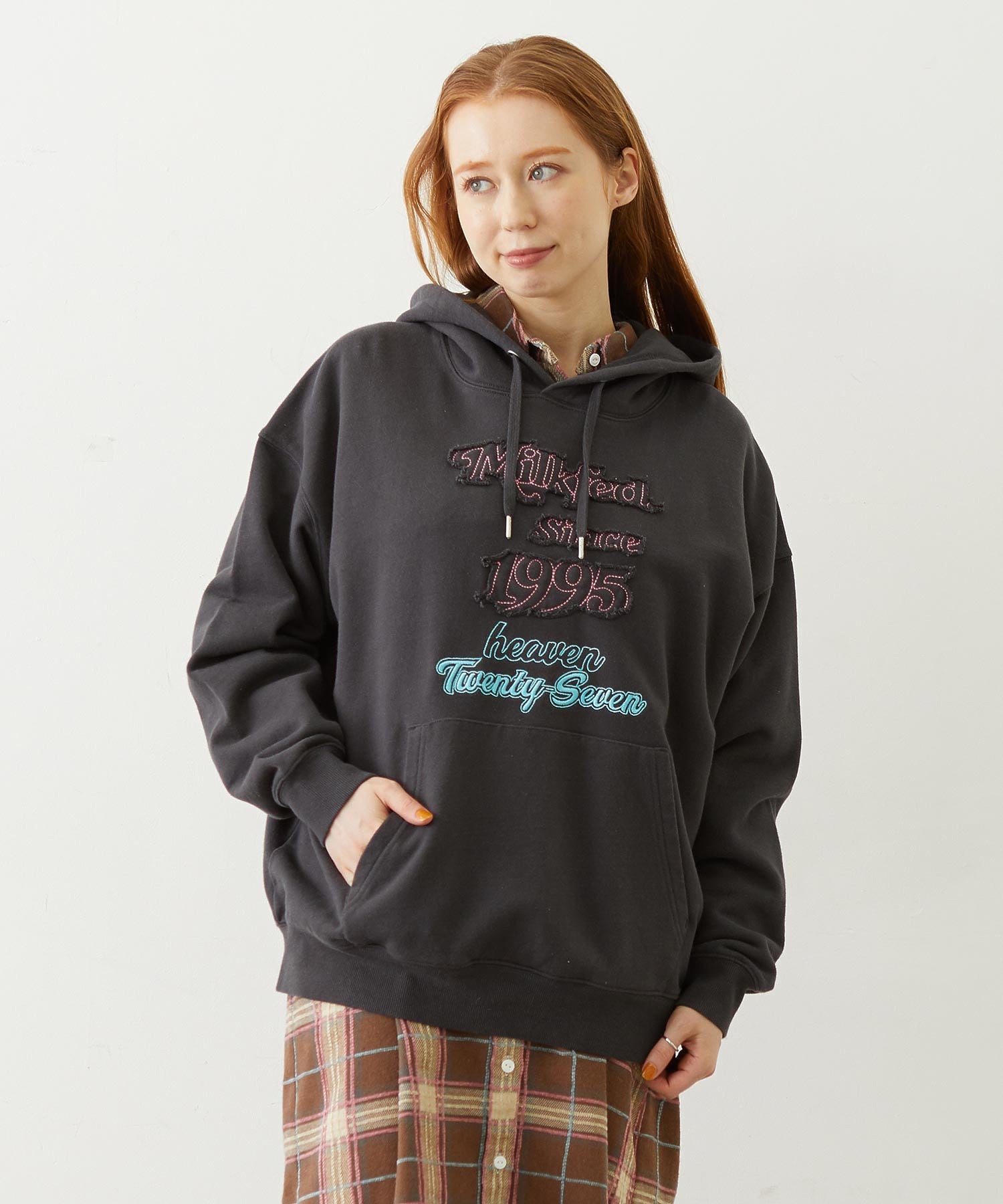 STITCHED LOGO SWEAT HOODIE