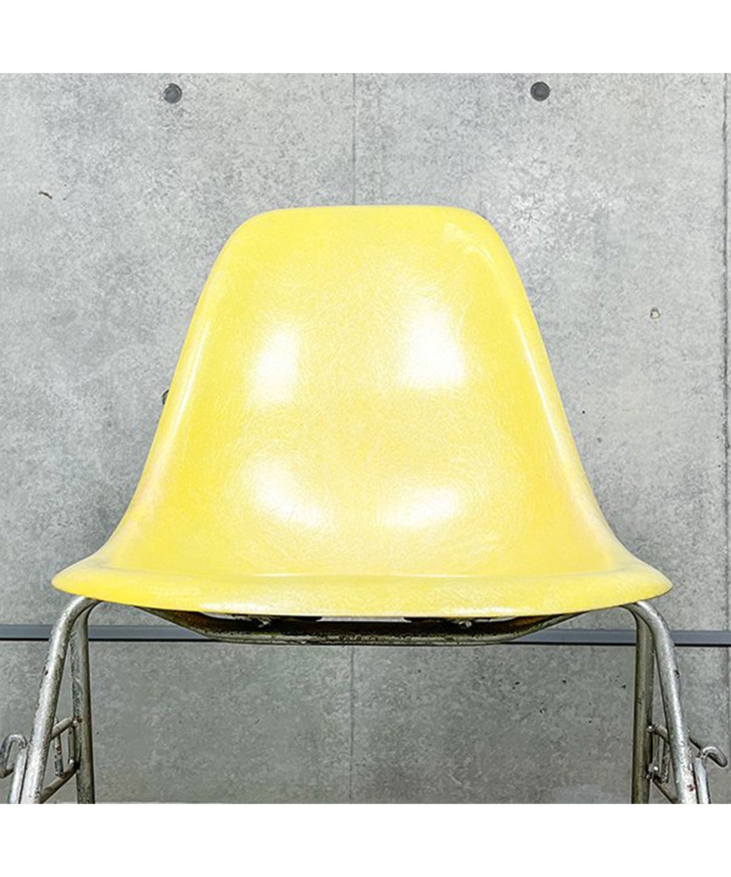 HermanMiller Side Shell / Lemon Yellow