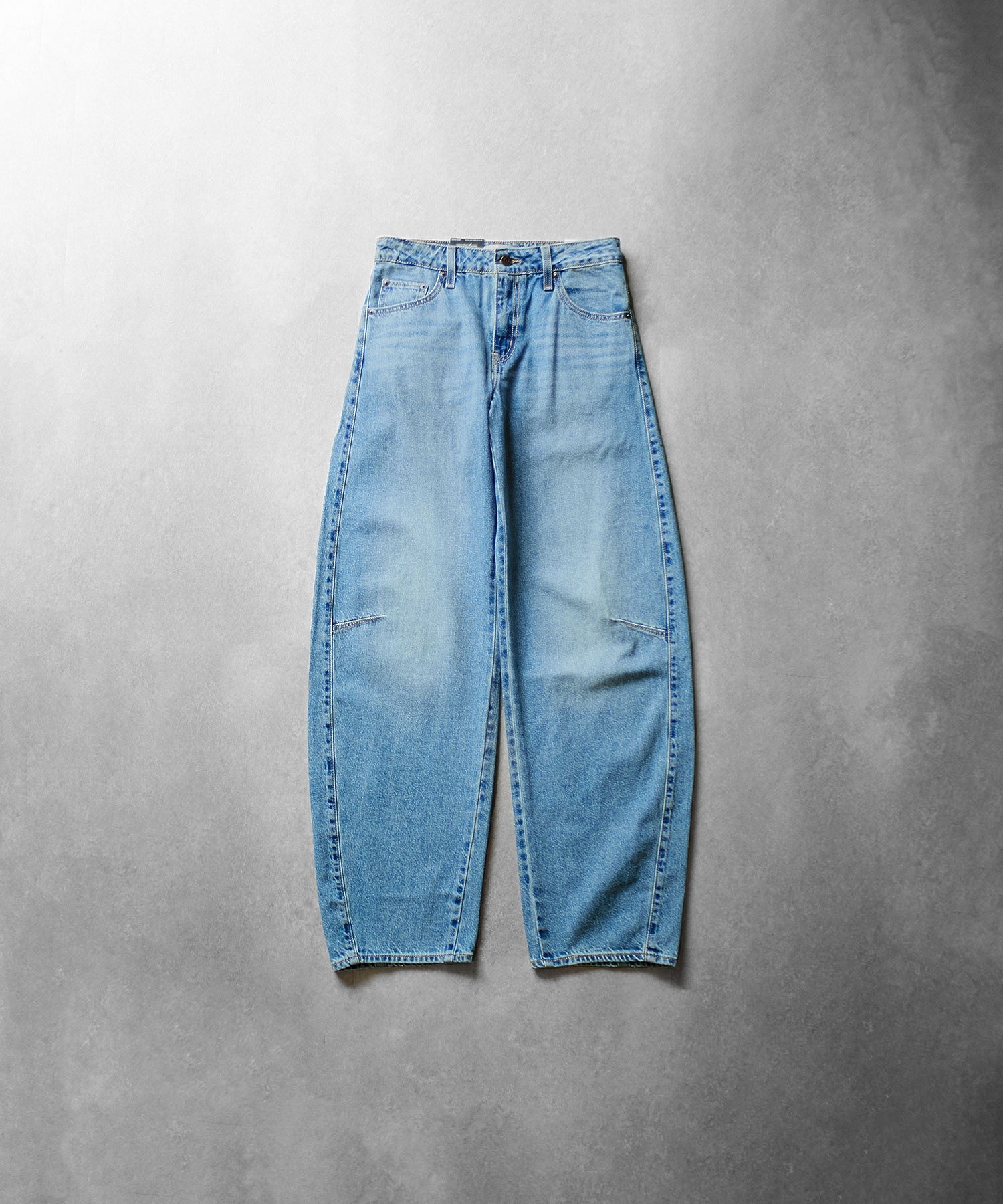 LEVIS/BAGGY DAD BARREL