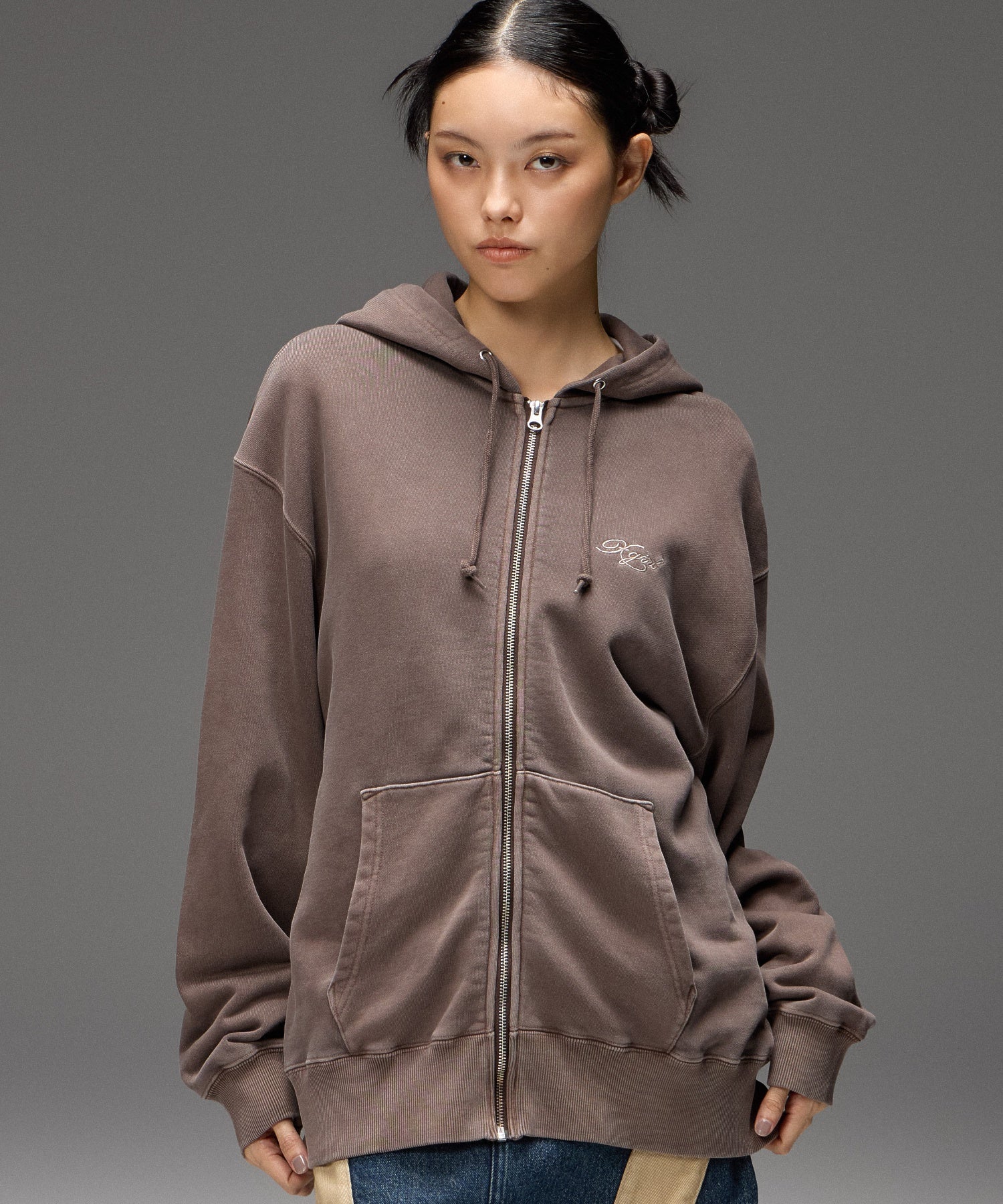 PIGMENT DYED FACE PATCH AND LOGO ZIP UP SWEAT HOODIE