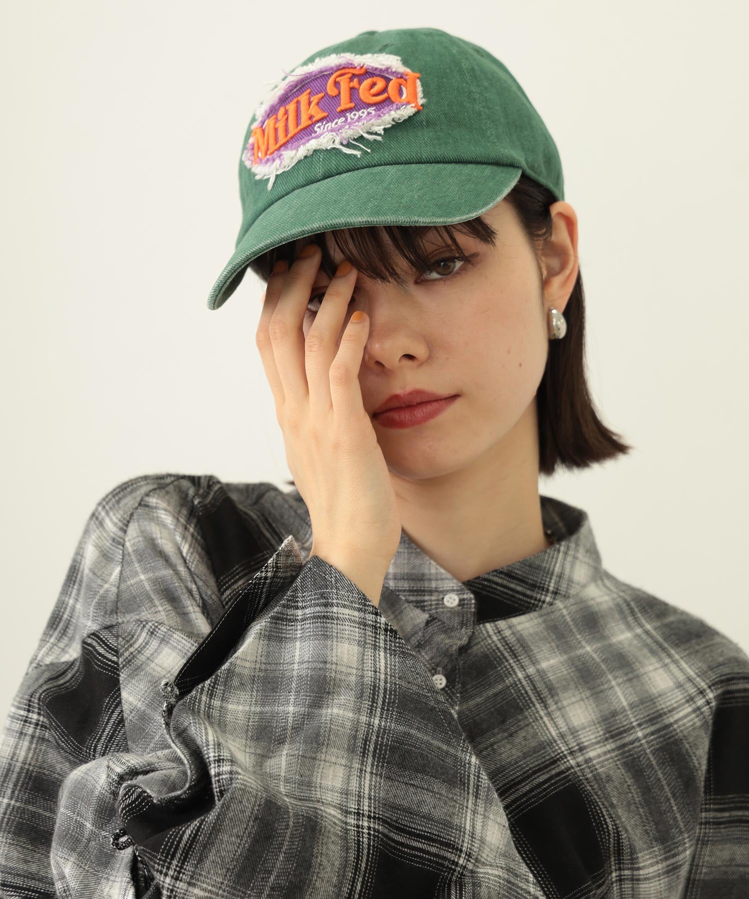 FRAYED LOGO PATCH CAP