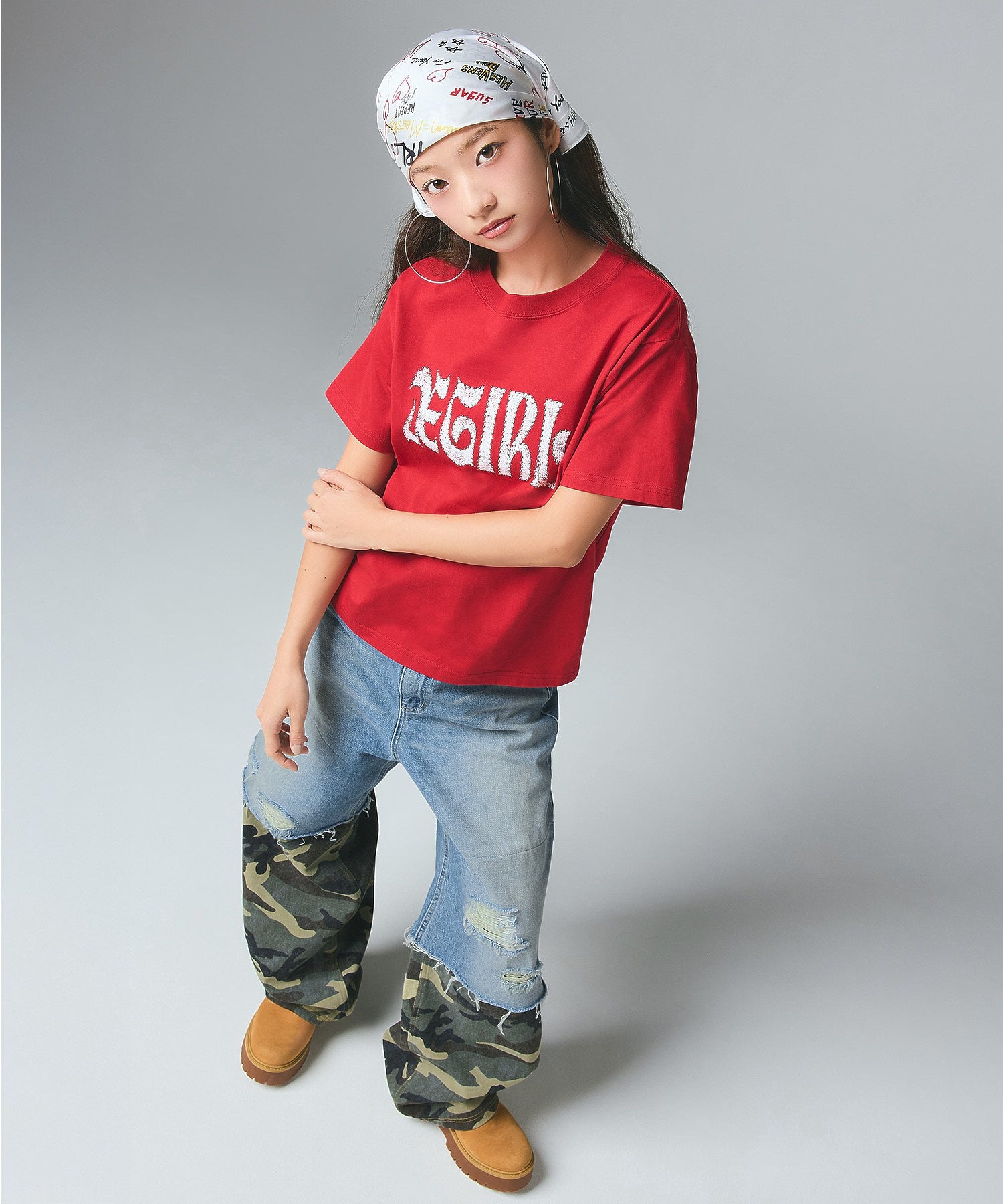 STUDDED LOGO S/S TEE