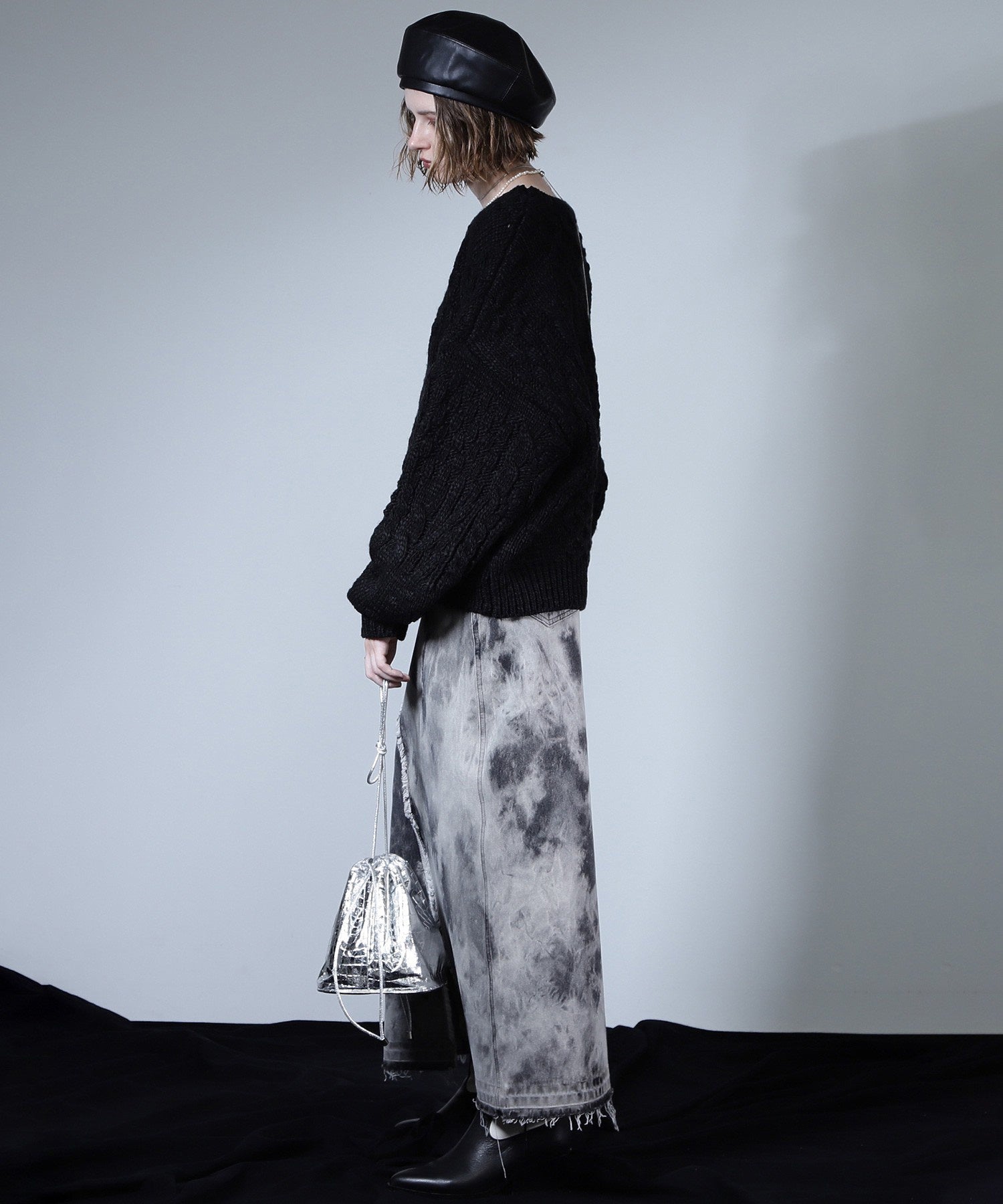 ケーブルニット