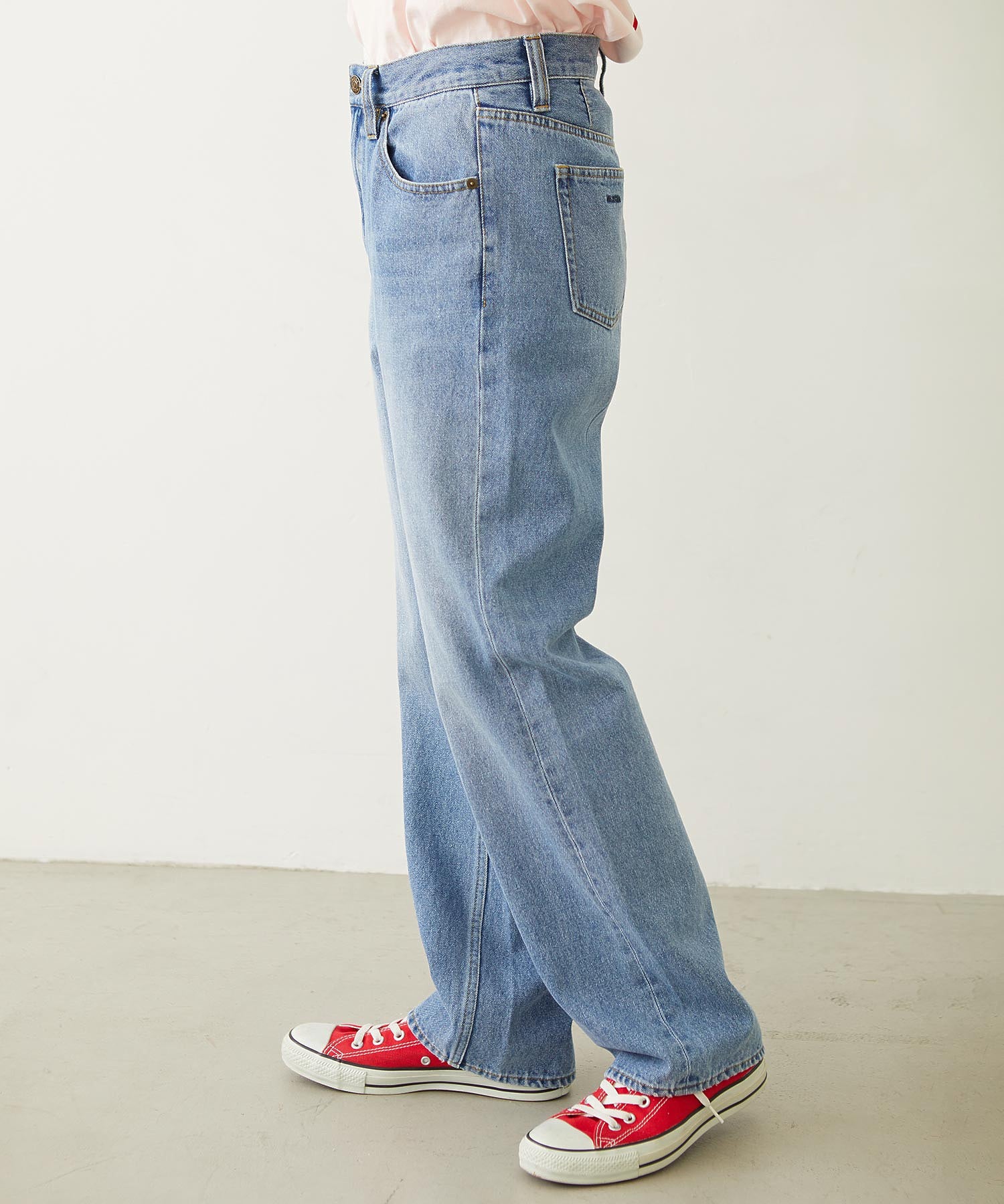 MILKFED. EMBROIDERED DENIM PANTS