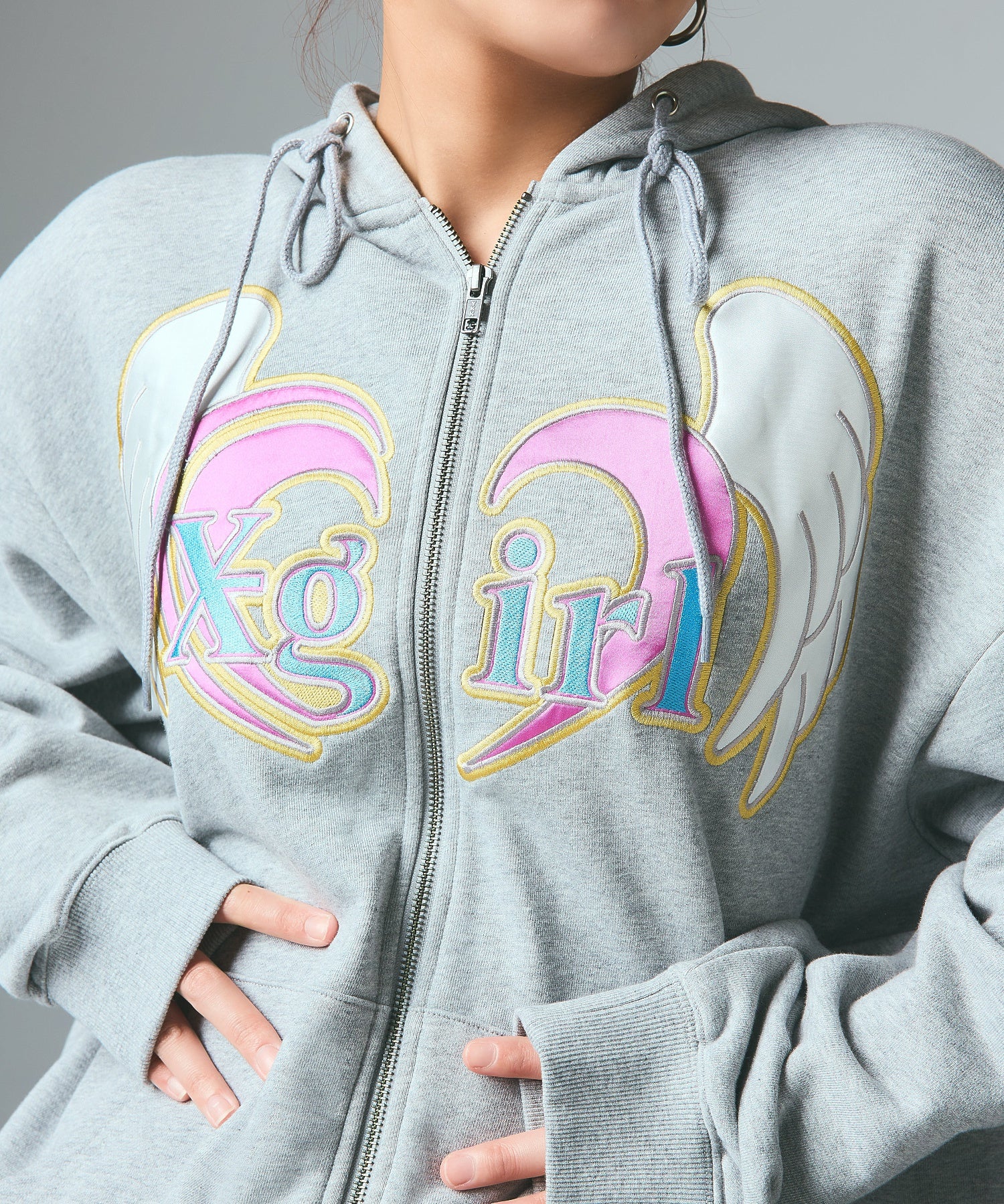 HEART AND WING ZIP UP SWEAT HOODIE
