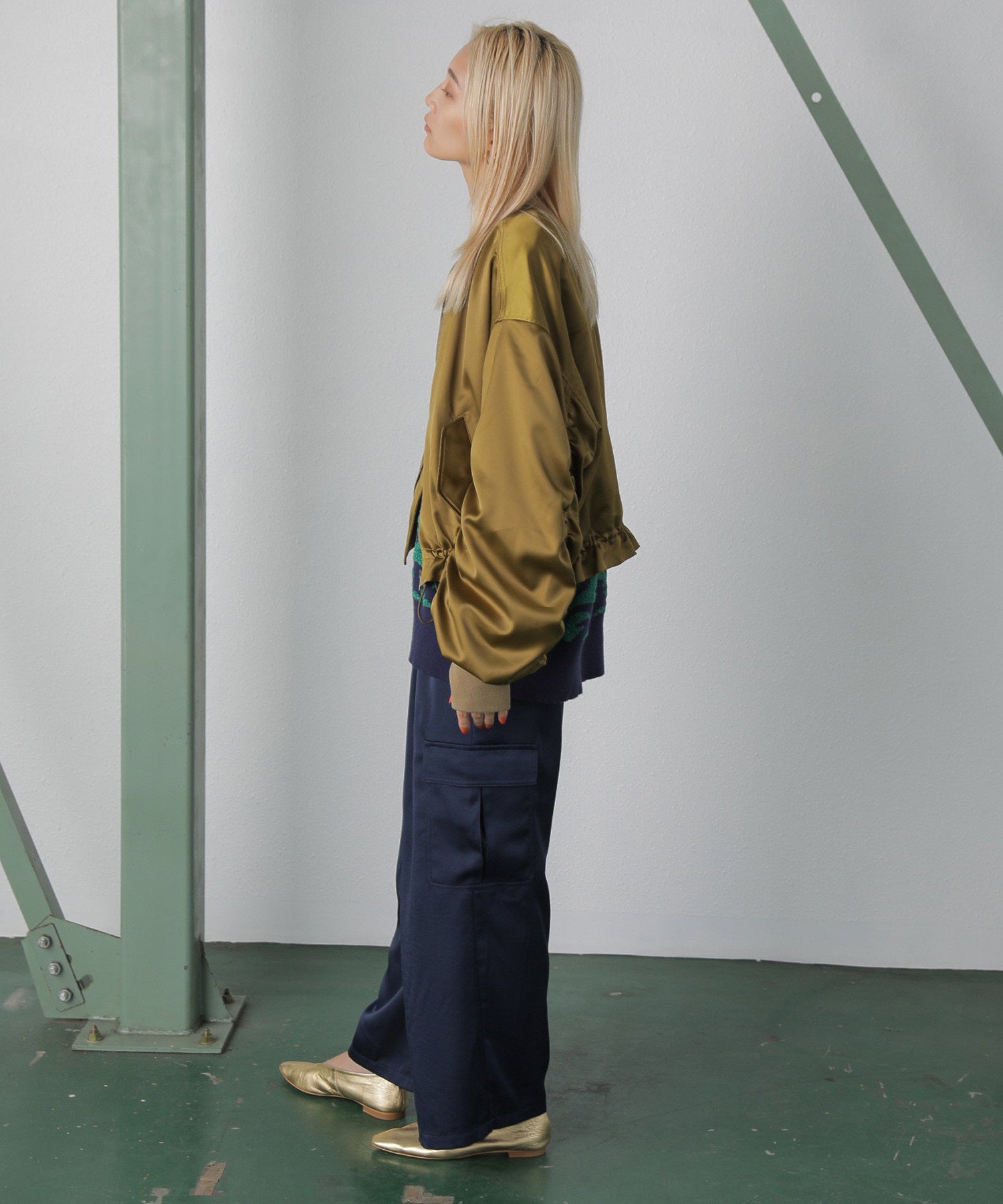 ギャザースリーブMA-1ブルゾン