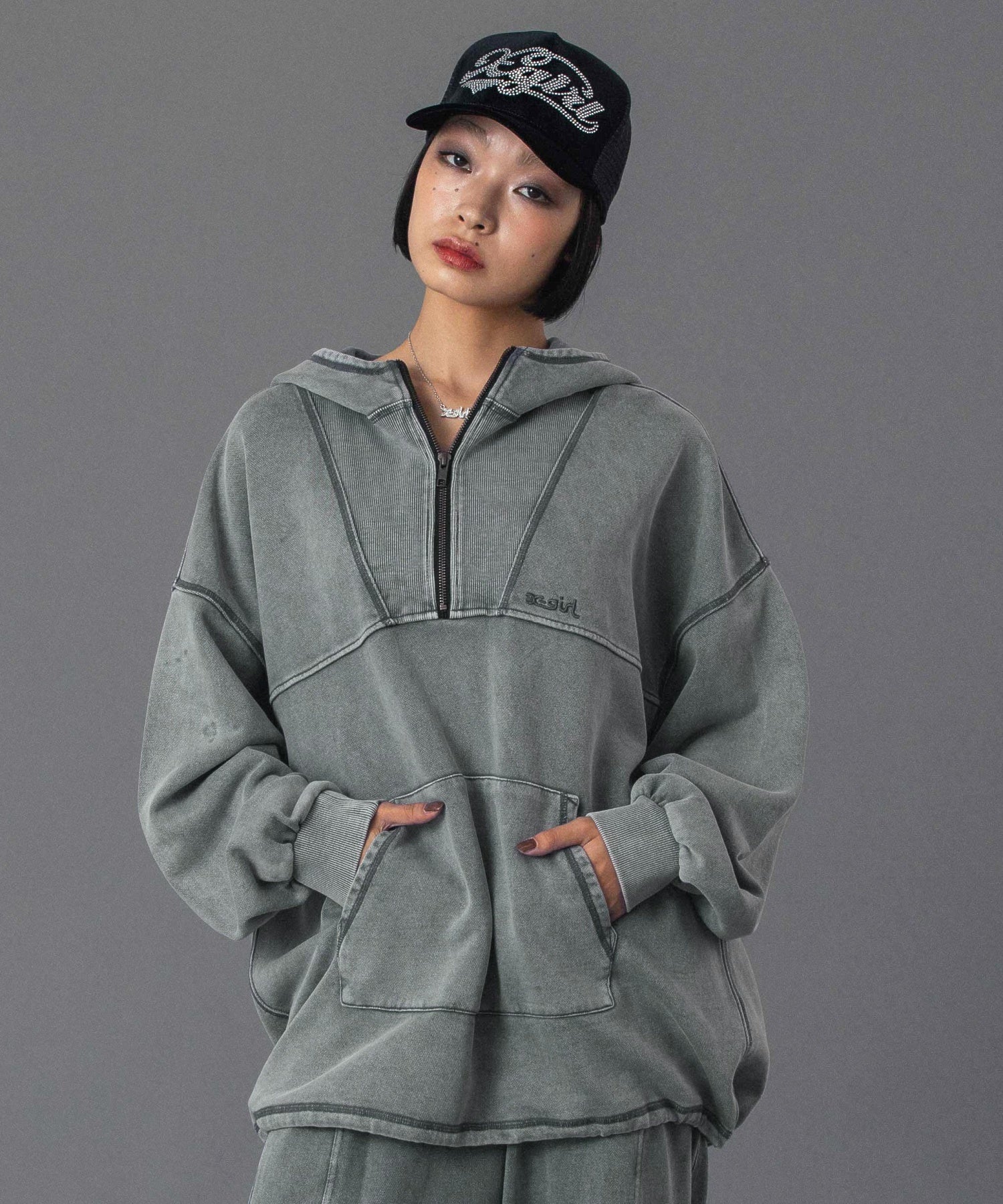 BLEACHED ANORAK SWEAT TOP