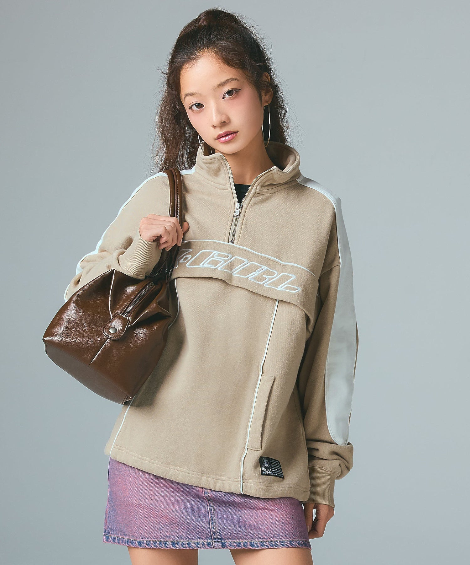 FACE LABEL HALF ZIP SWEAT TOP