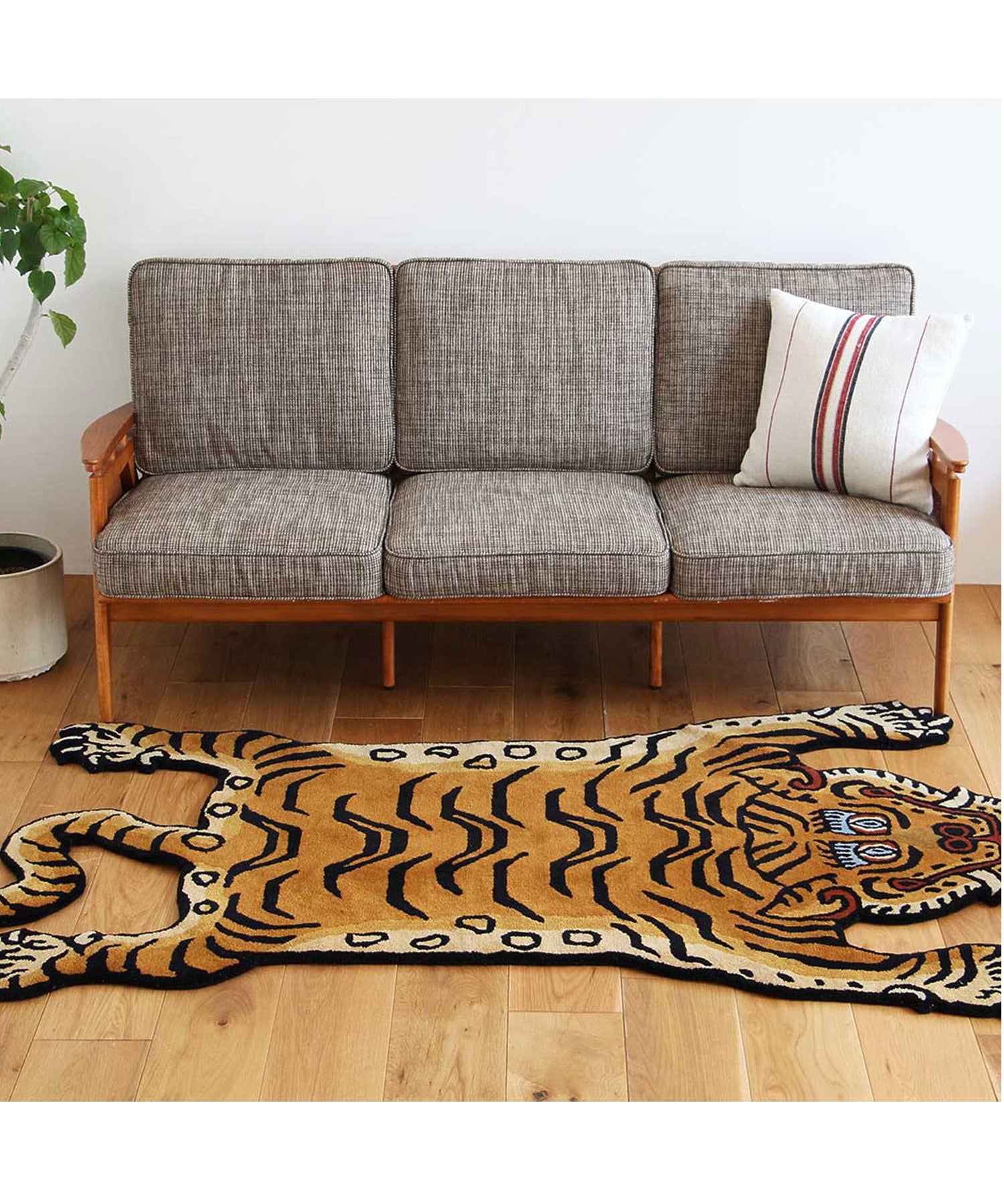 DTL Tibetan Tiger Rug 01 XL