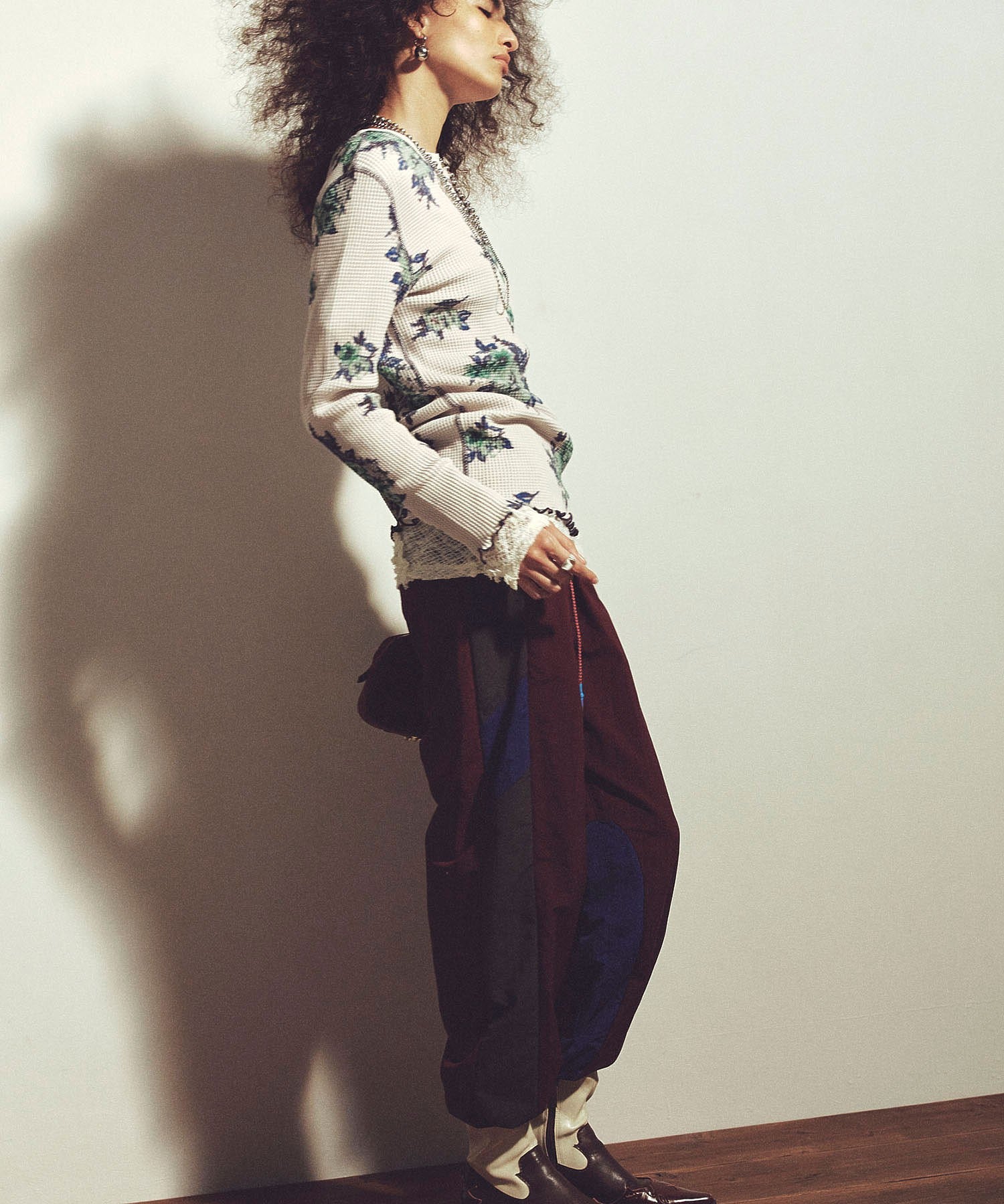 mag.by c/FLOWER PRINT WAFFLE TOP