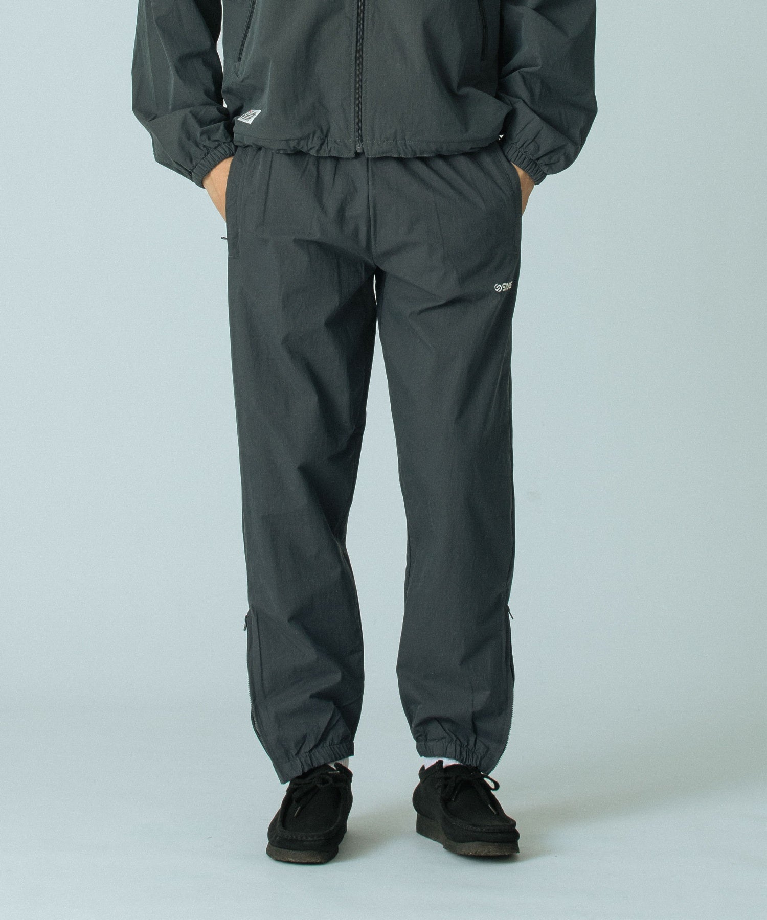 model：H183 着用サイズ：L