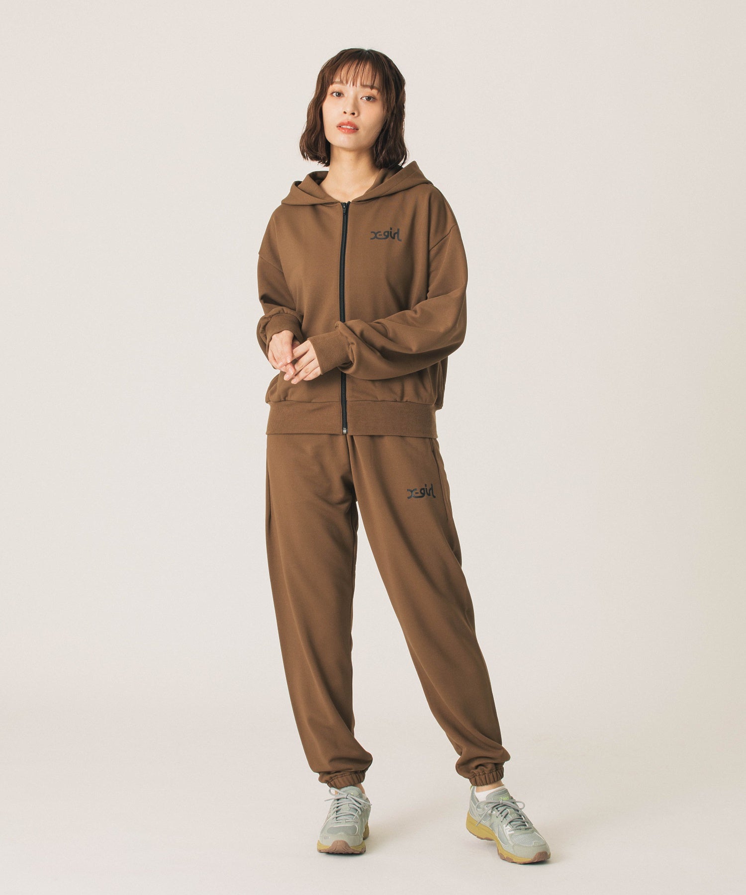 ZIP UP HOODIE