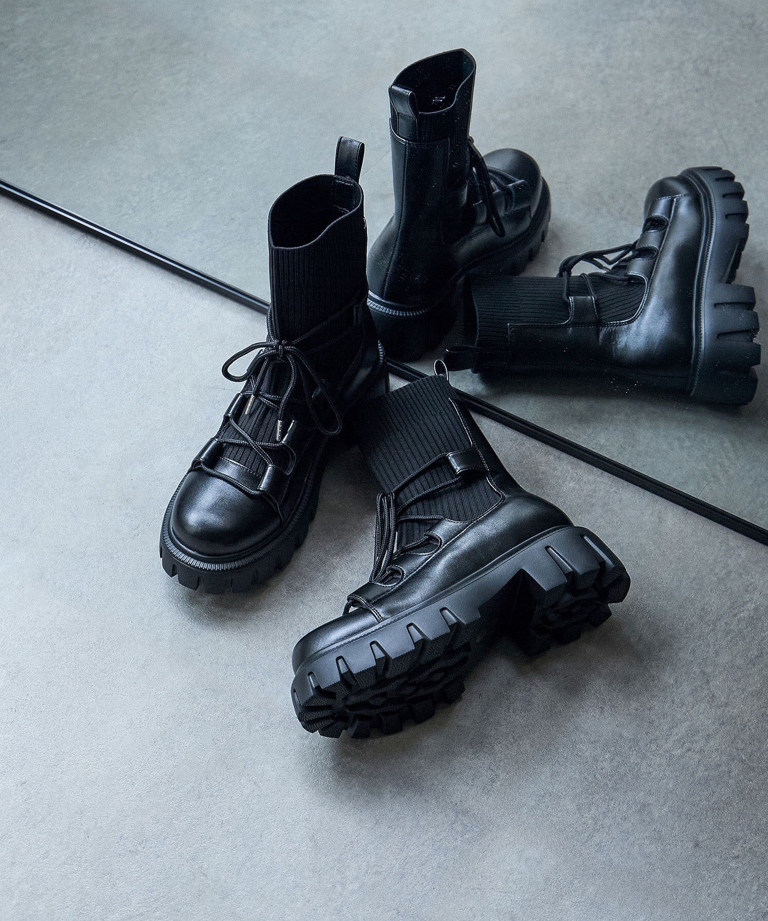 LACE-UP BOOTS