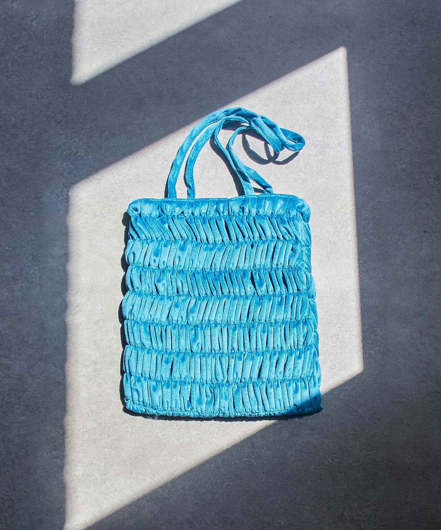 beej/GATHERED VELOUR BAG