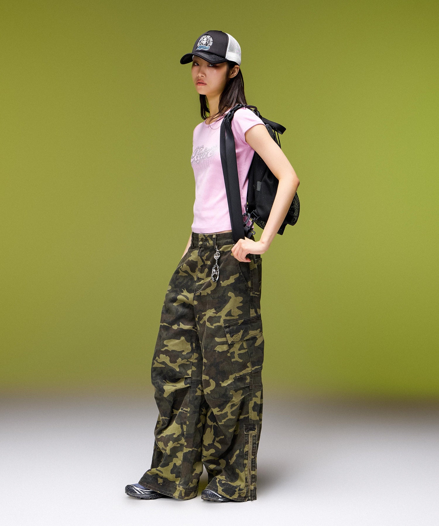 FADED WIDE LEG FLARE CARGO PANTS