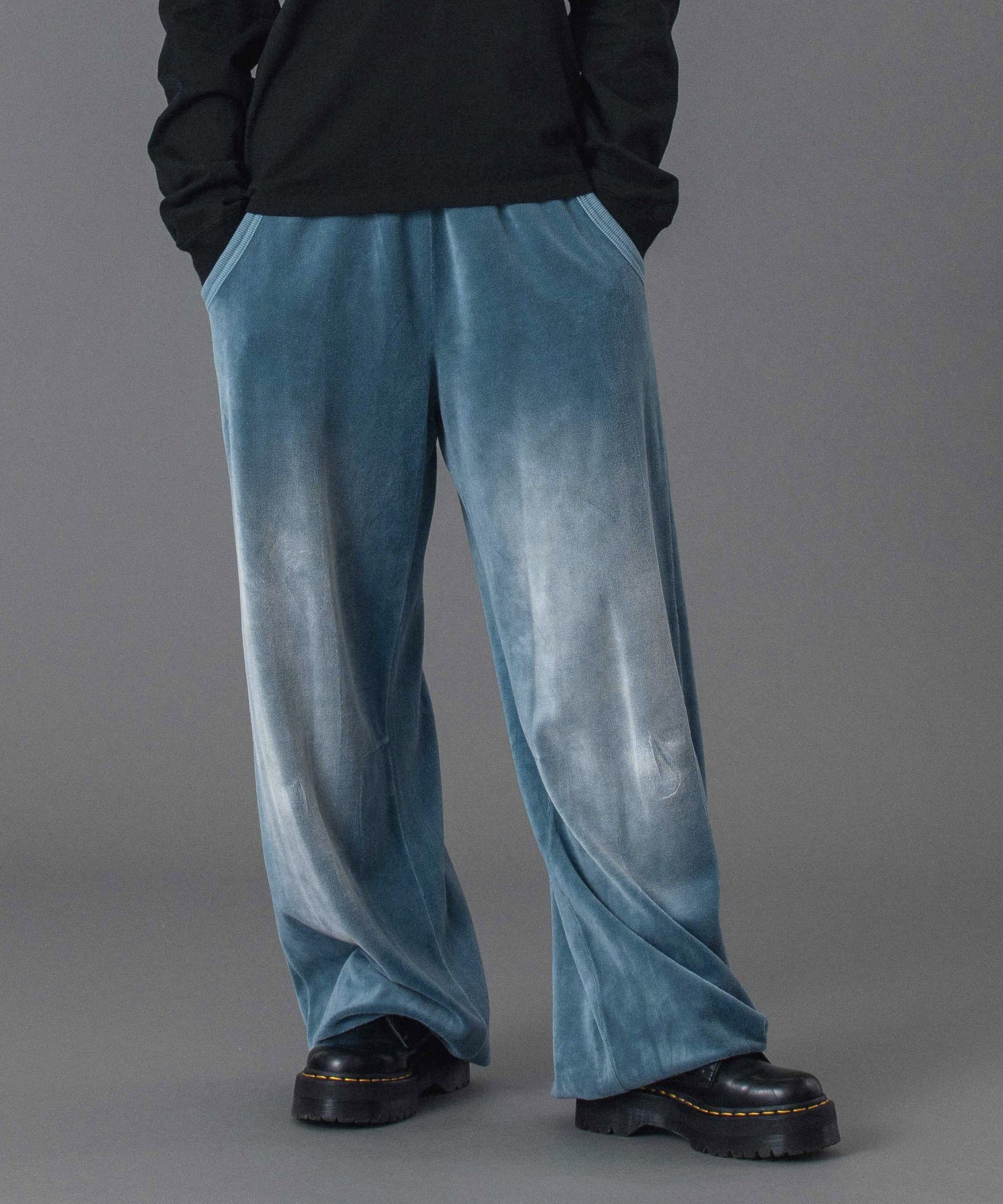 FADED VELOUR LOOSE FIT PANTS
