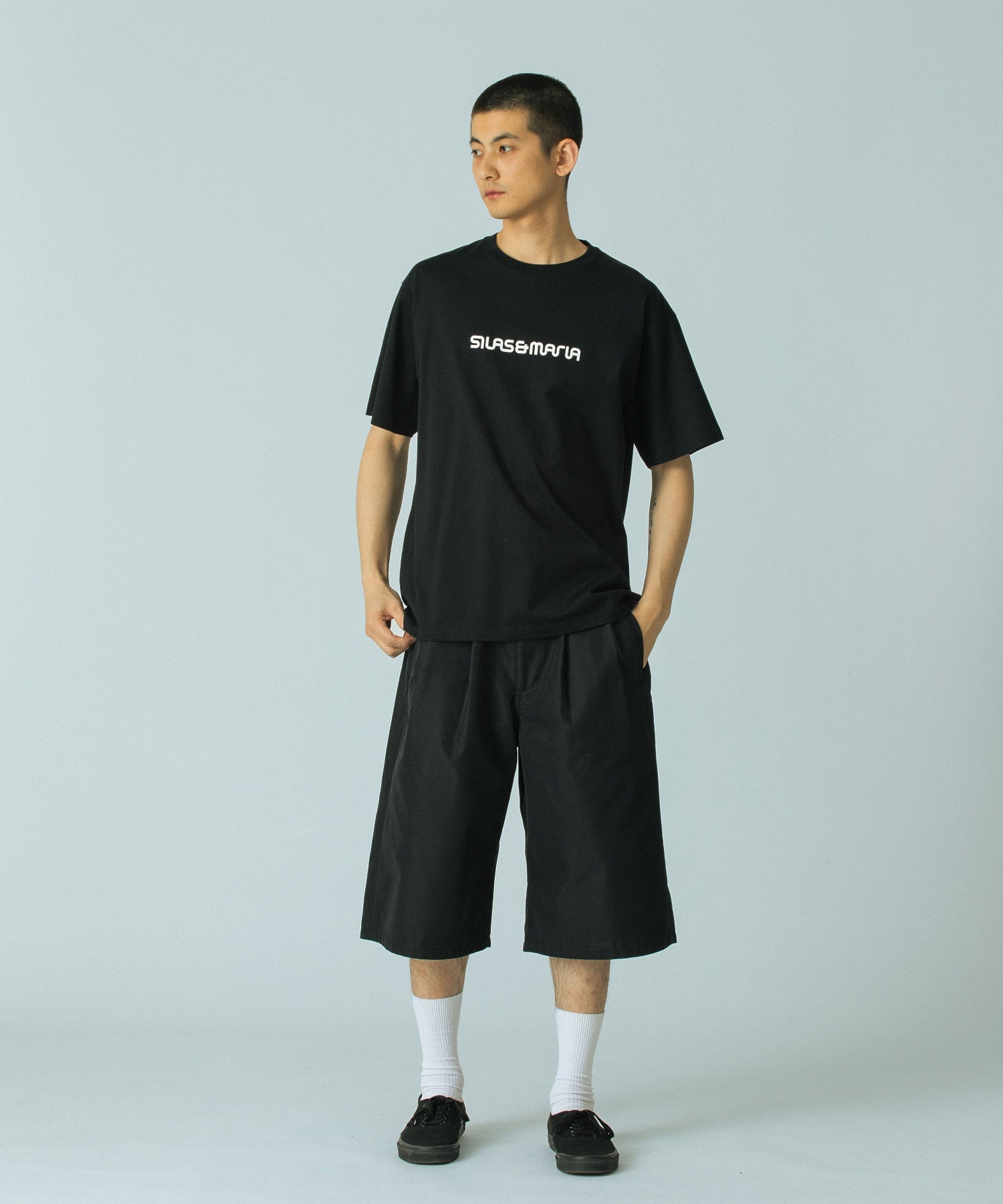 model：H183 着用サイズ：L