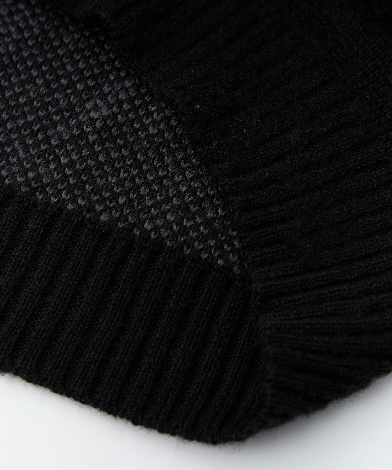 FACE JACQUARD KNIT CARDIGAN