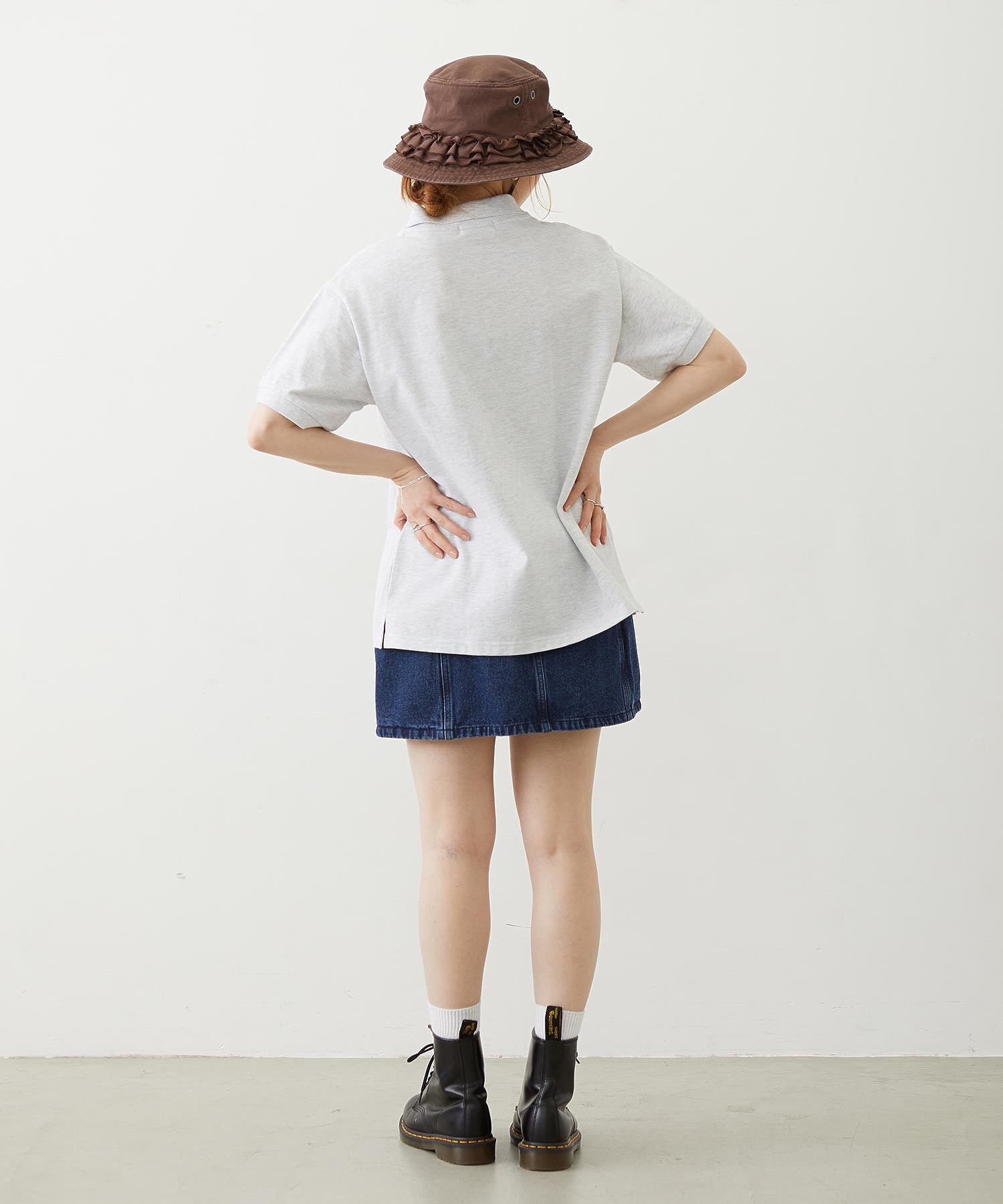 EMBLEM EMBROIDERED POLO SHIRT