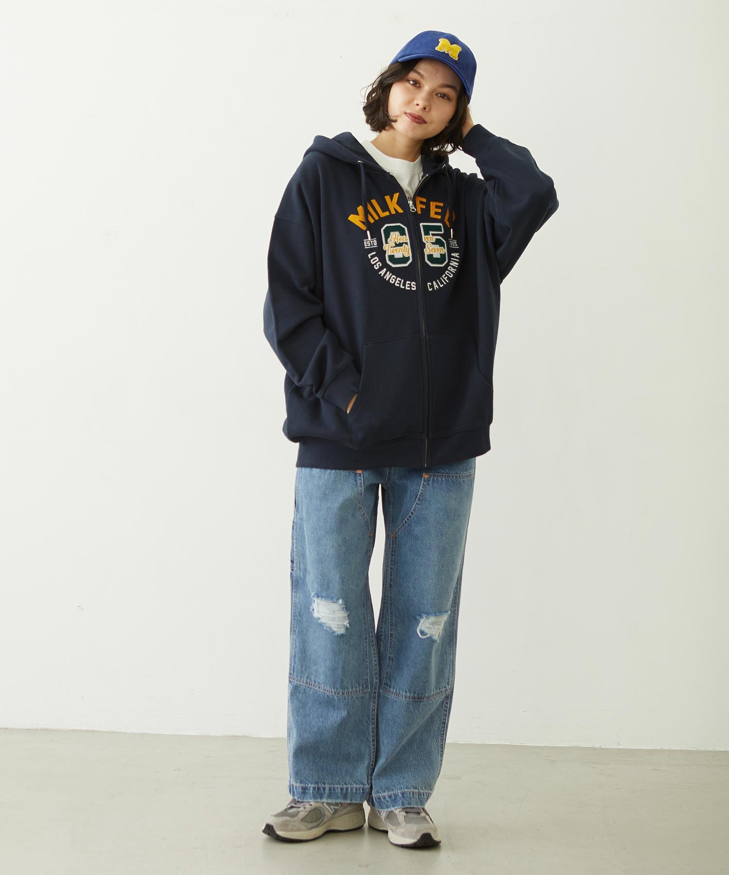 COLLEGE LOGO PATCH ZIP UP HOODIE