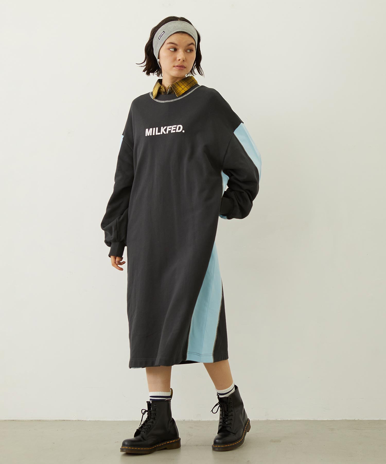SIDE LINE SWEAT DRESS