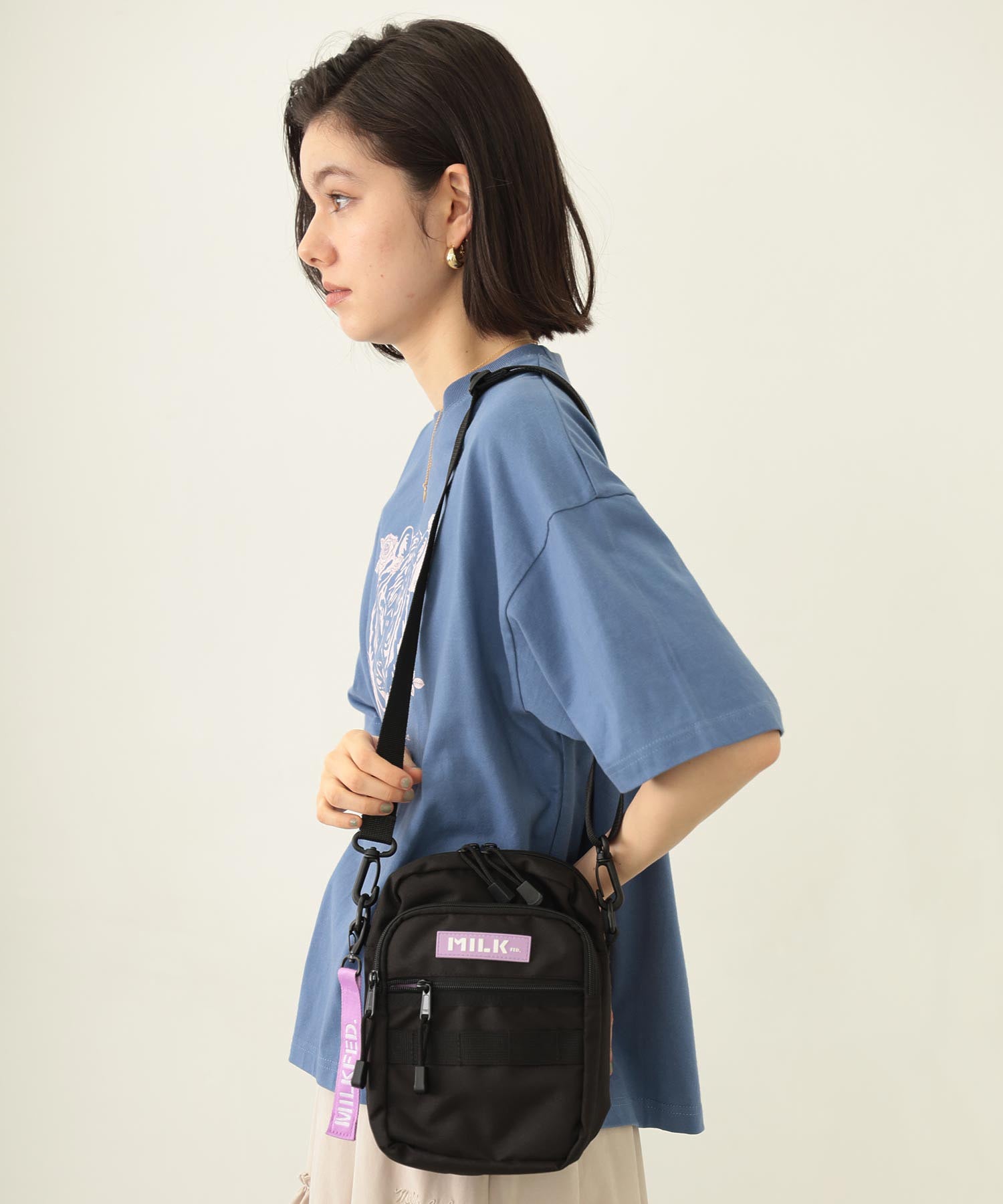 ACTIVE FRONT POCKET MOLLE SHOULDER BAG MILKFED.