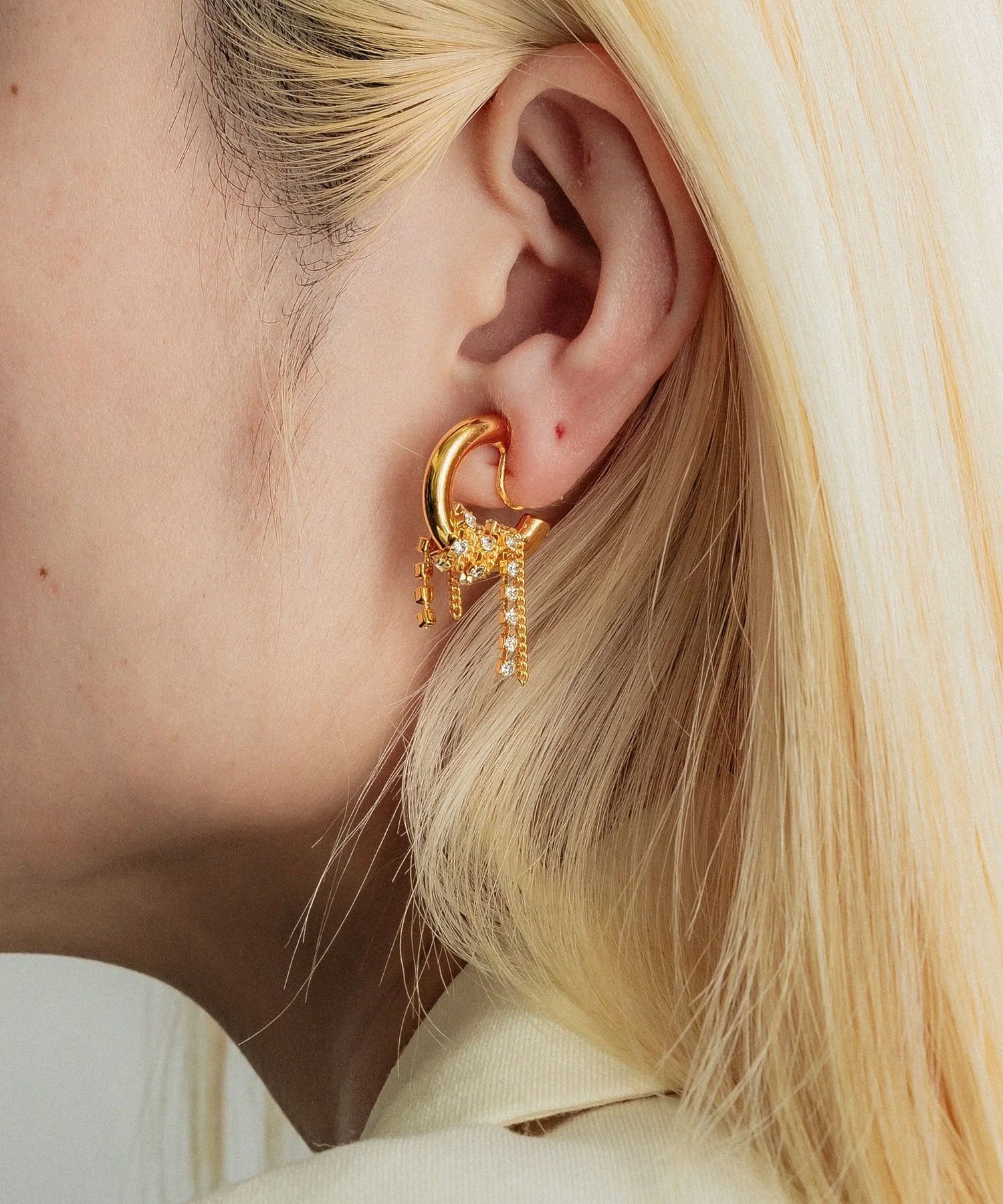 loni/LUPINUS BIJOU CHAIN EARRINGS