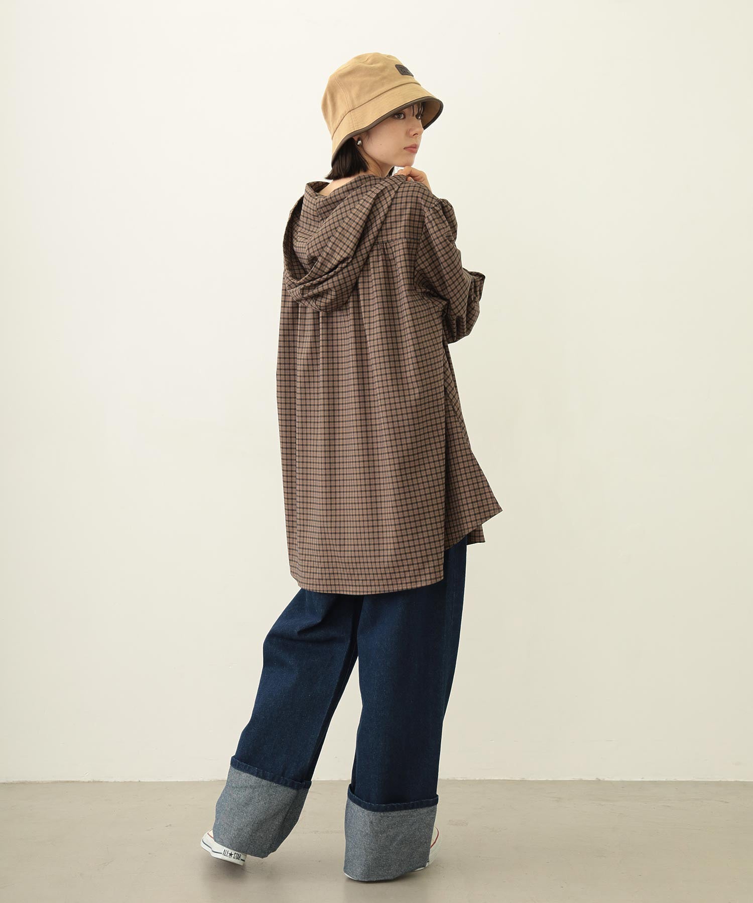 VOLUME SLEEVE HOODED BLOUSE