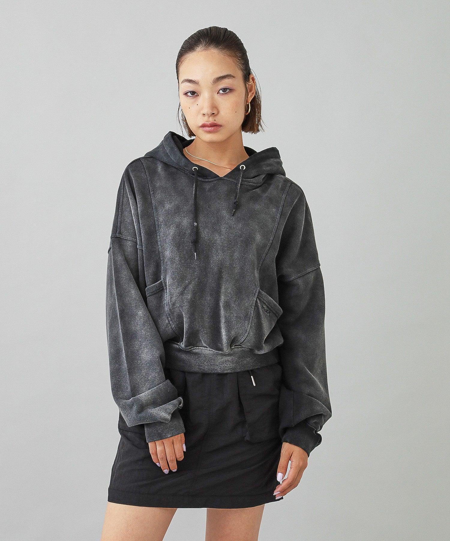 DISTRESSED COMPACT SWEAT HOODIE